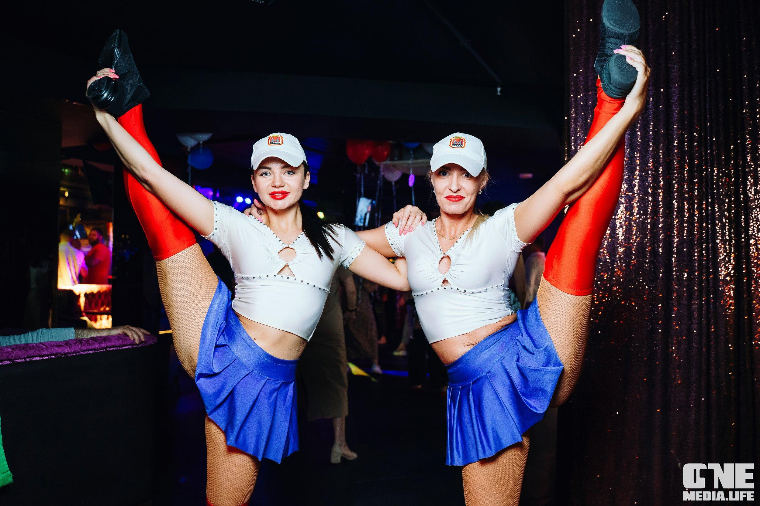 Фотоотчет из караоке-клуба Эйфория. One Media Life: фоторепортажи, фотоотчеты с мероприятий и заведений