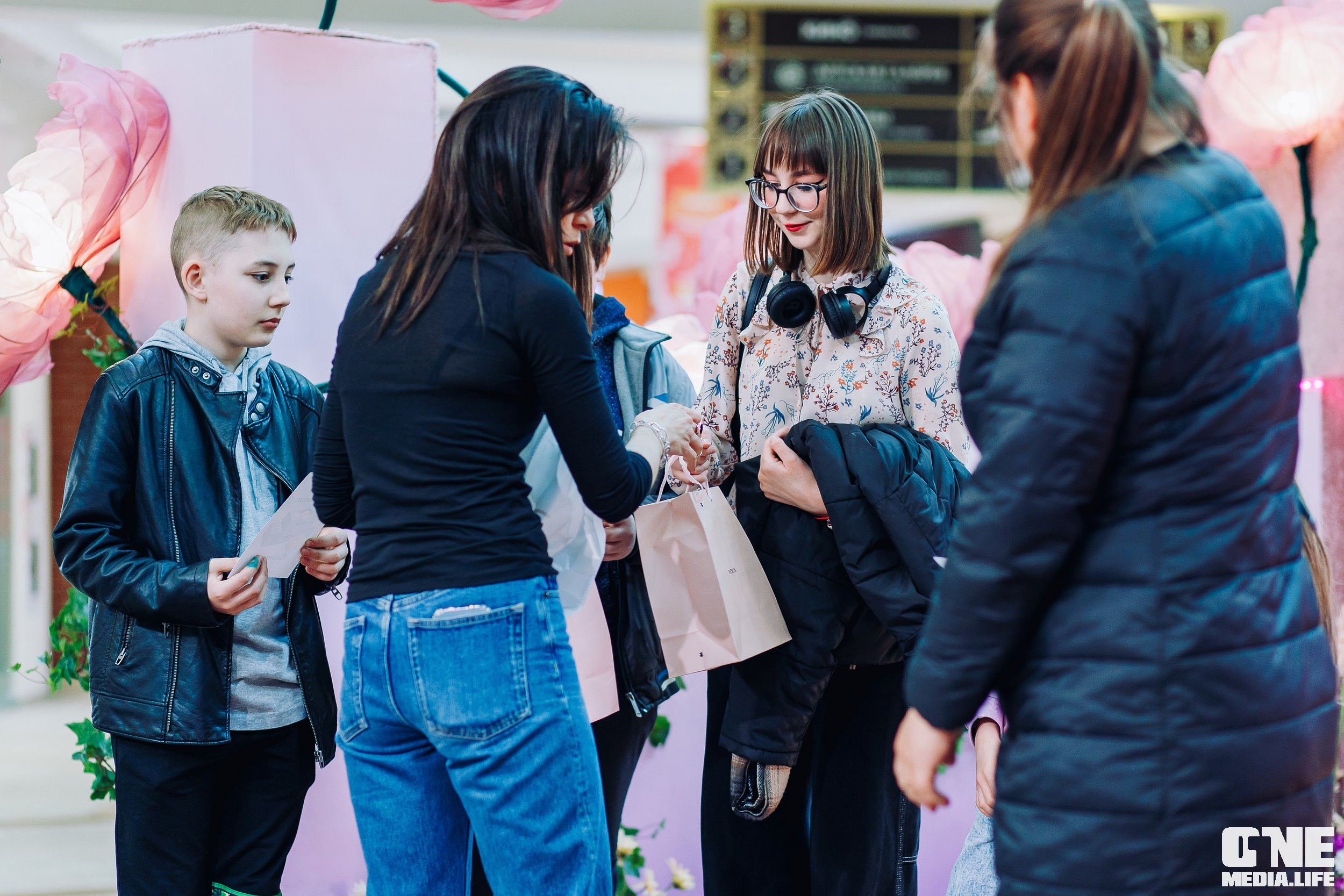 Фоторепортаж из ТРЦ Европа. One Media Life: фоторепортажи, фотоотчеты с мероприятий и заведений