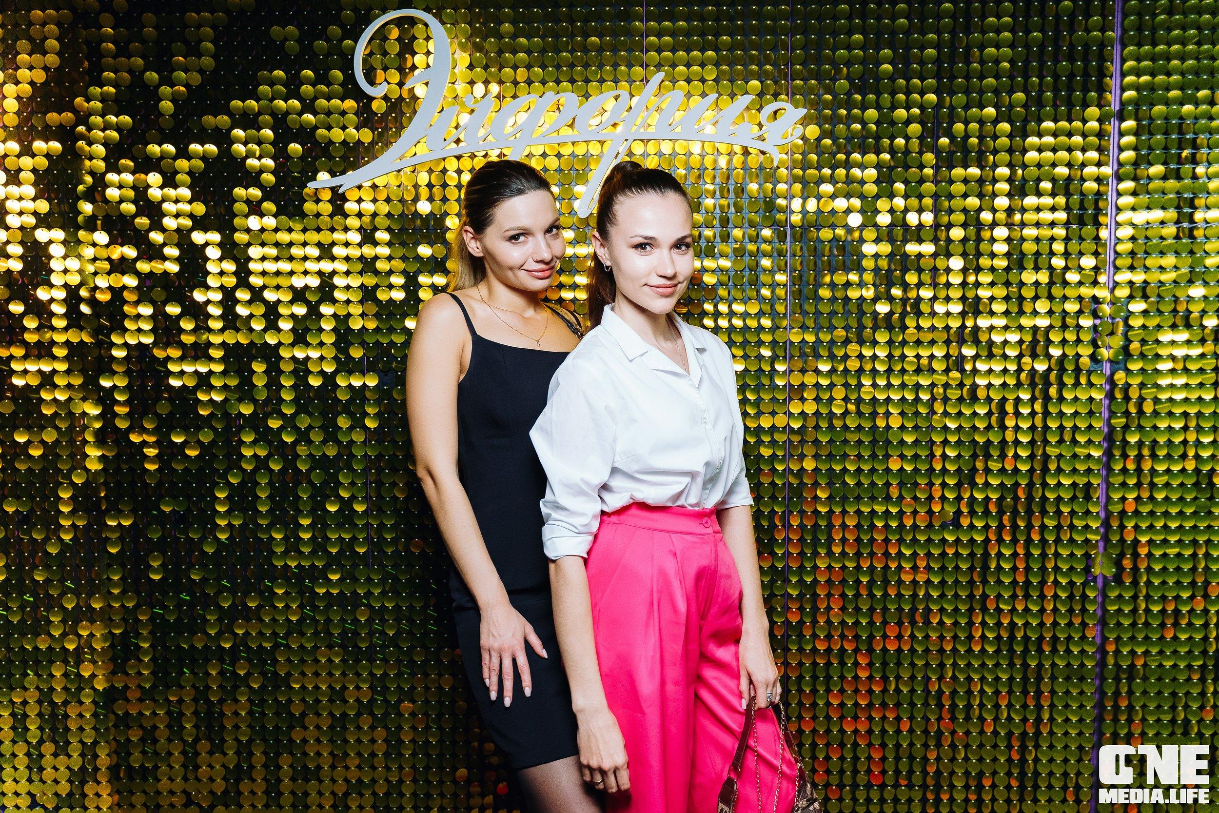 Фоторепортаж из караоке-клуба Эйфория. One Media Life: фоторепортажи, фотоотчеты с мероприятий и заведений