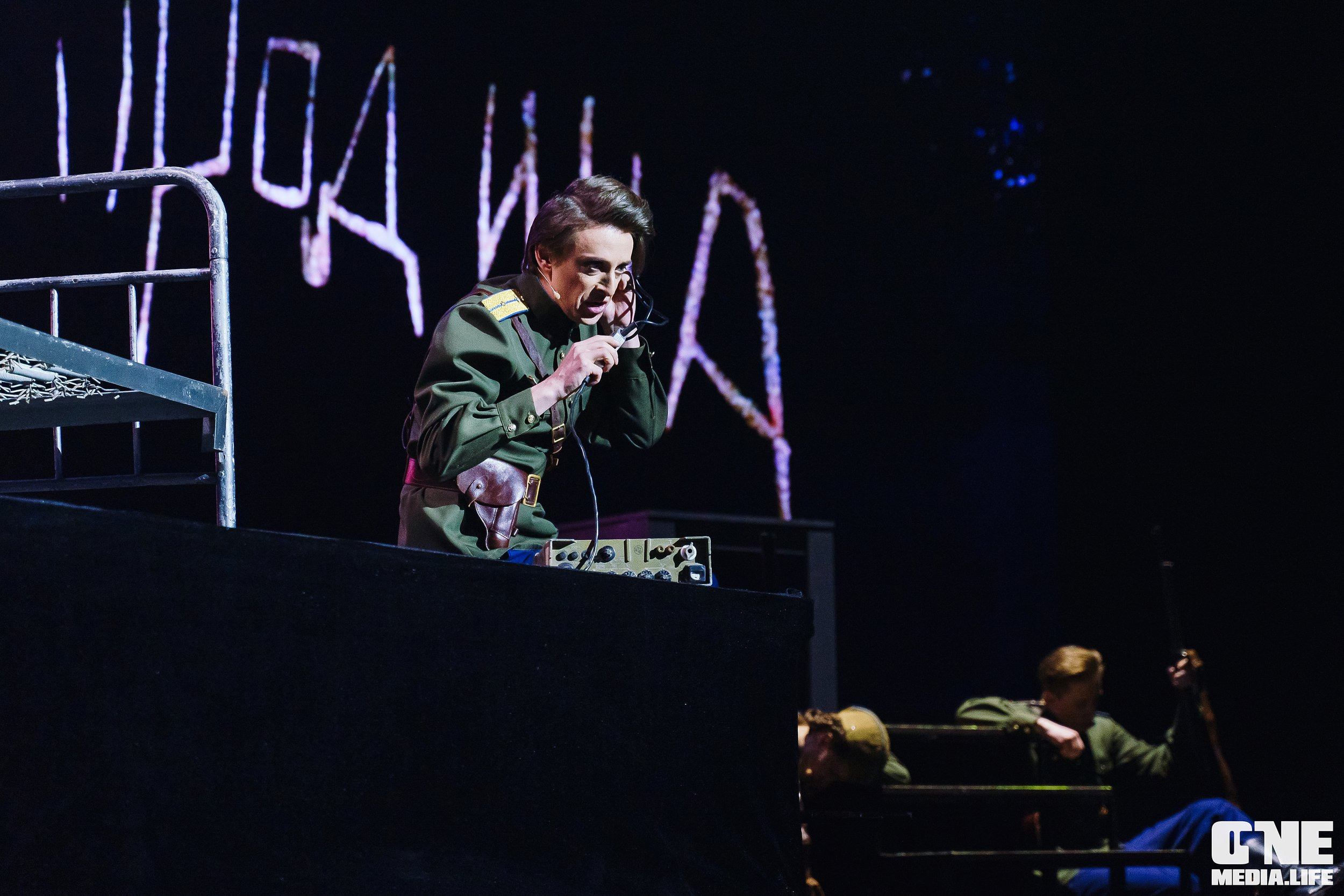 Праздничный концерт «День великой Победы» в Янтарь Холле. One Media Life: фоторепортажи, фотоотчеты с мероприятий и заведений