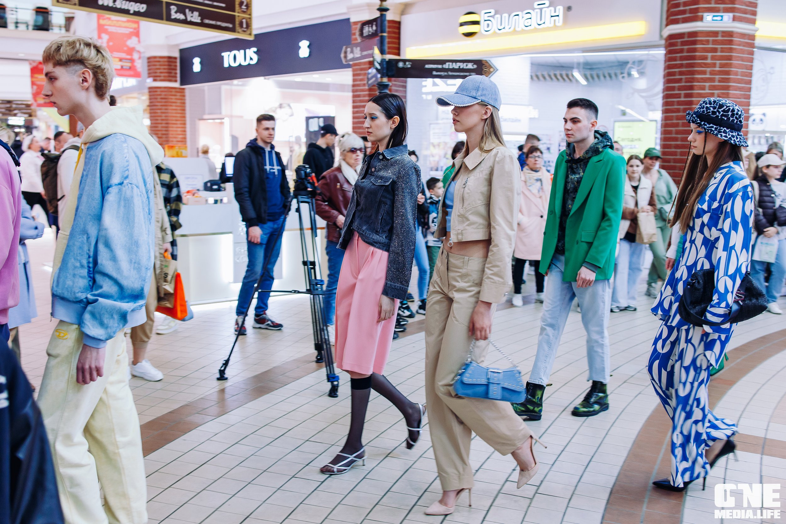 Фоторепортаж из ТРЦ Европа. One Media Life: фоторепортажи, фотоотчеты с мероприятий и заведений
