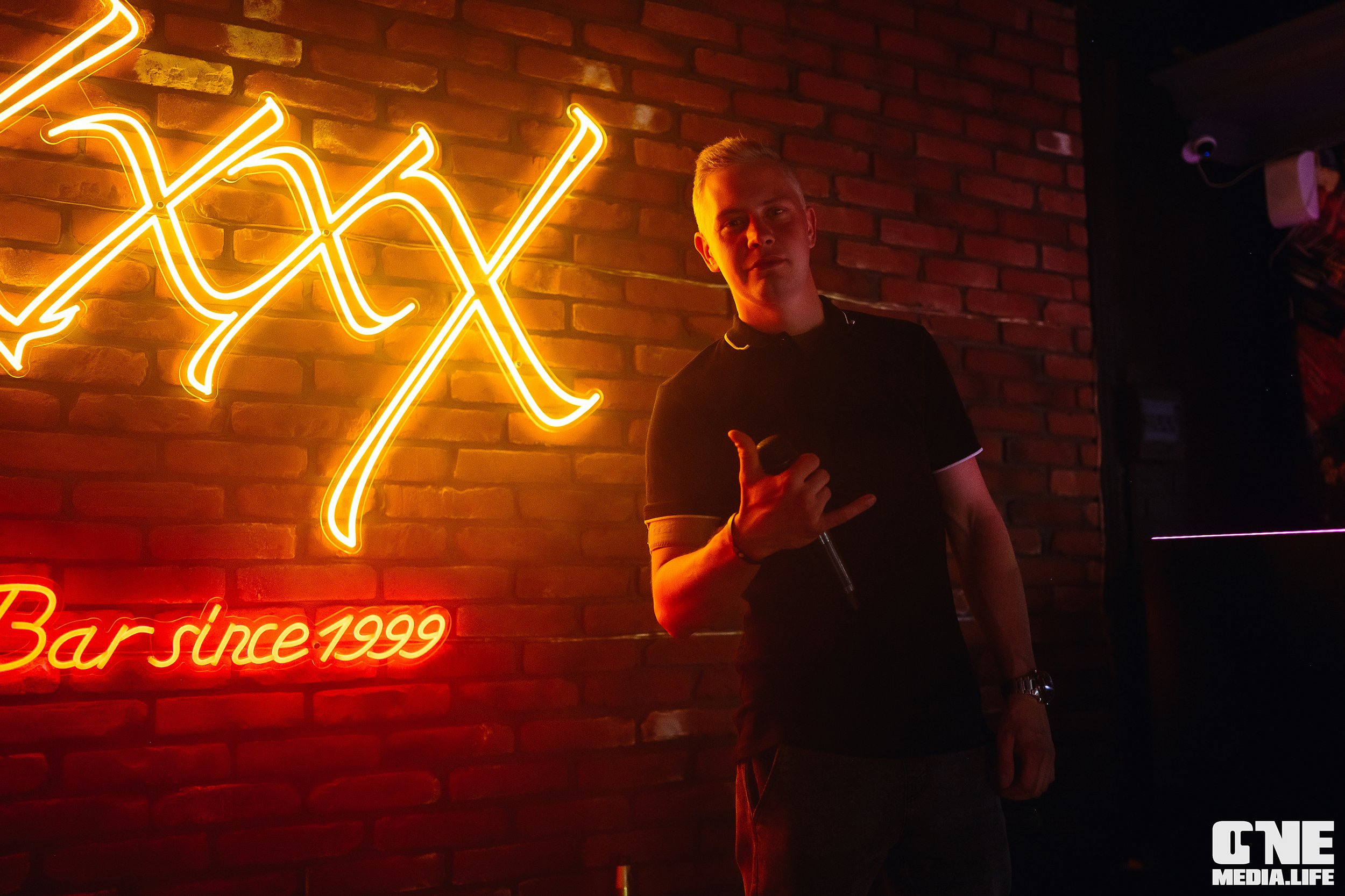 Фоторепортаж из экстрим бара XxxX. One Media Life: фоторепортажи, фотоотчеты с мероприятий и заведений