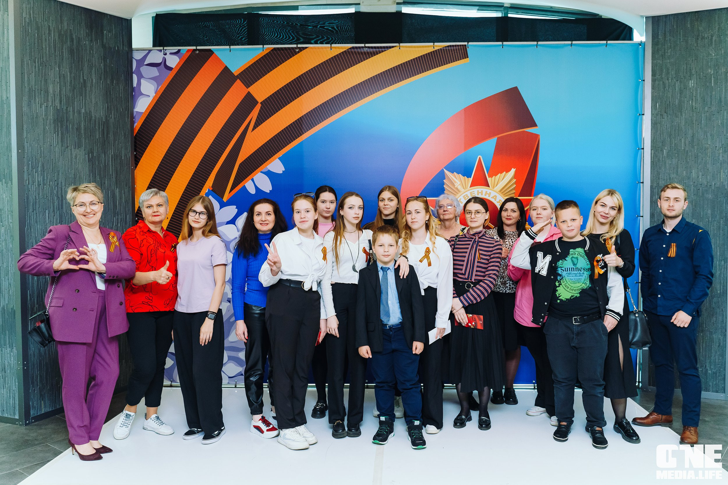 Праздничный концерт «День великой Победы» в Янтарь Холле. One Media Life: фоторепортажи, фотоотчеты с мероприятий и заведений