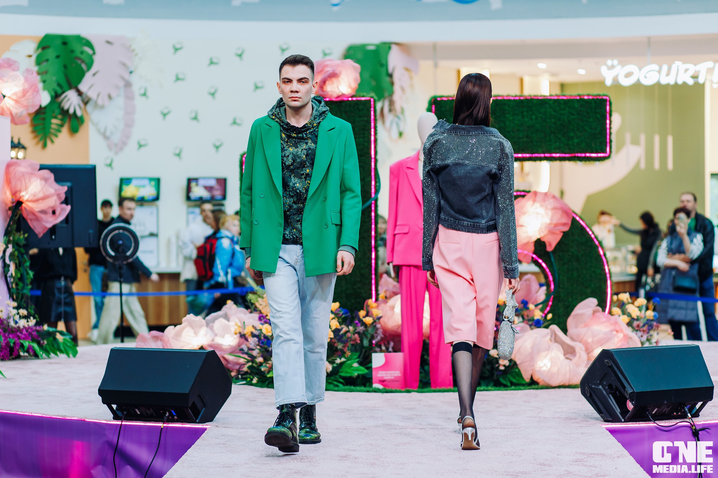 Фоторепортаж из ТРЦ Европа. One Media Life: фоторепортажи, фотоотчеты с мероприятий и заведений