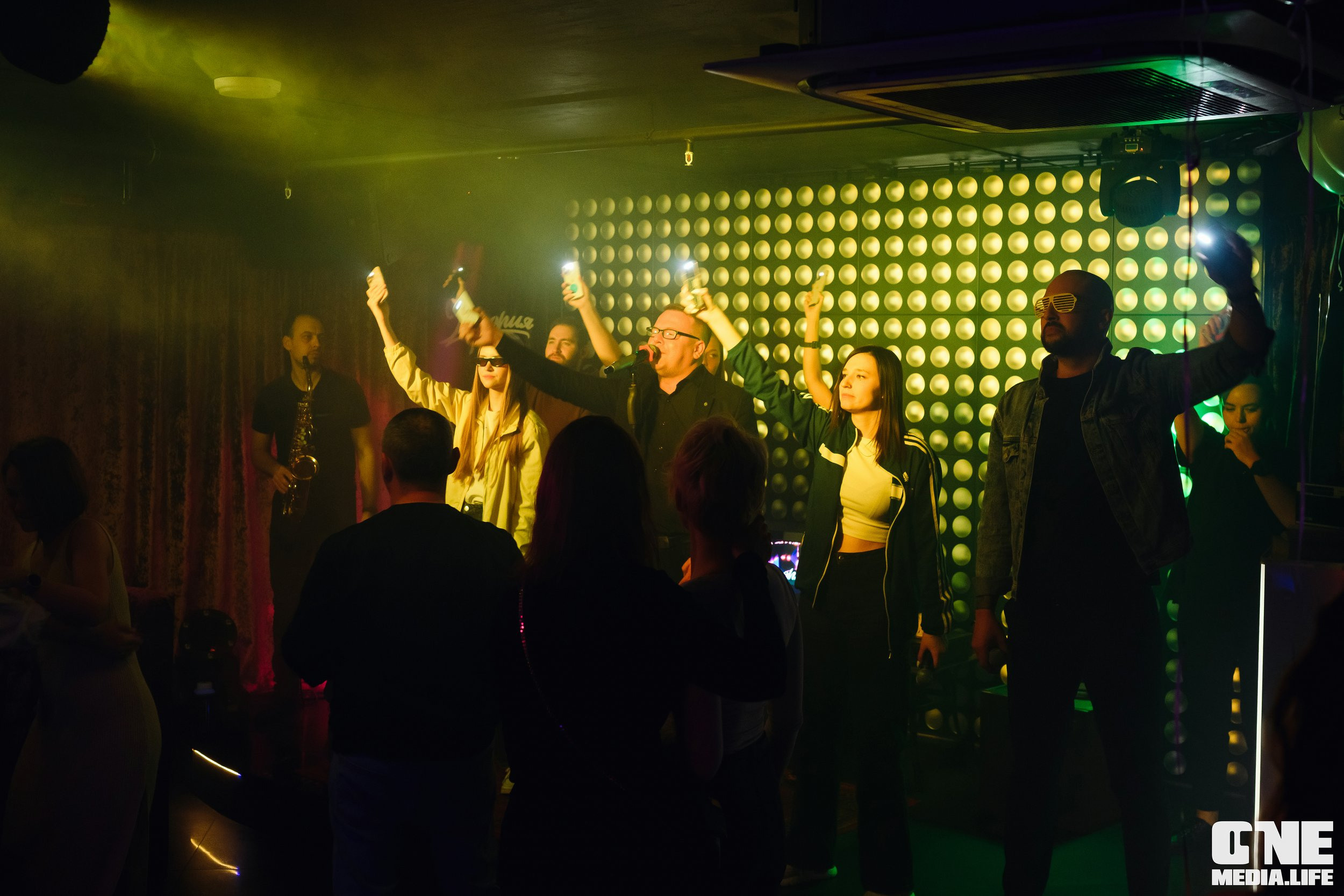 Фоторепортаж из караоке-клуба Эйфория. One Media Life: фоторепортажи, фотоотчеты с мероприятий и заведений