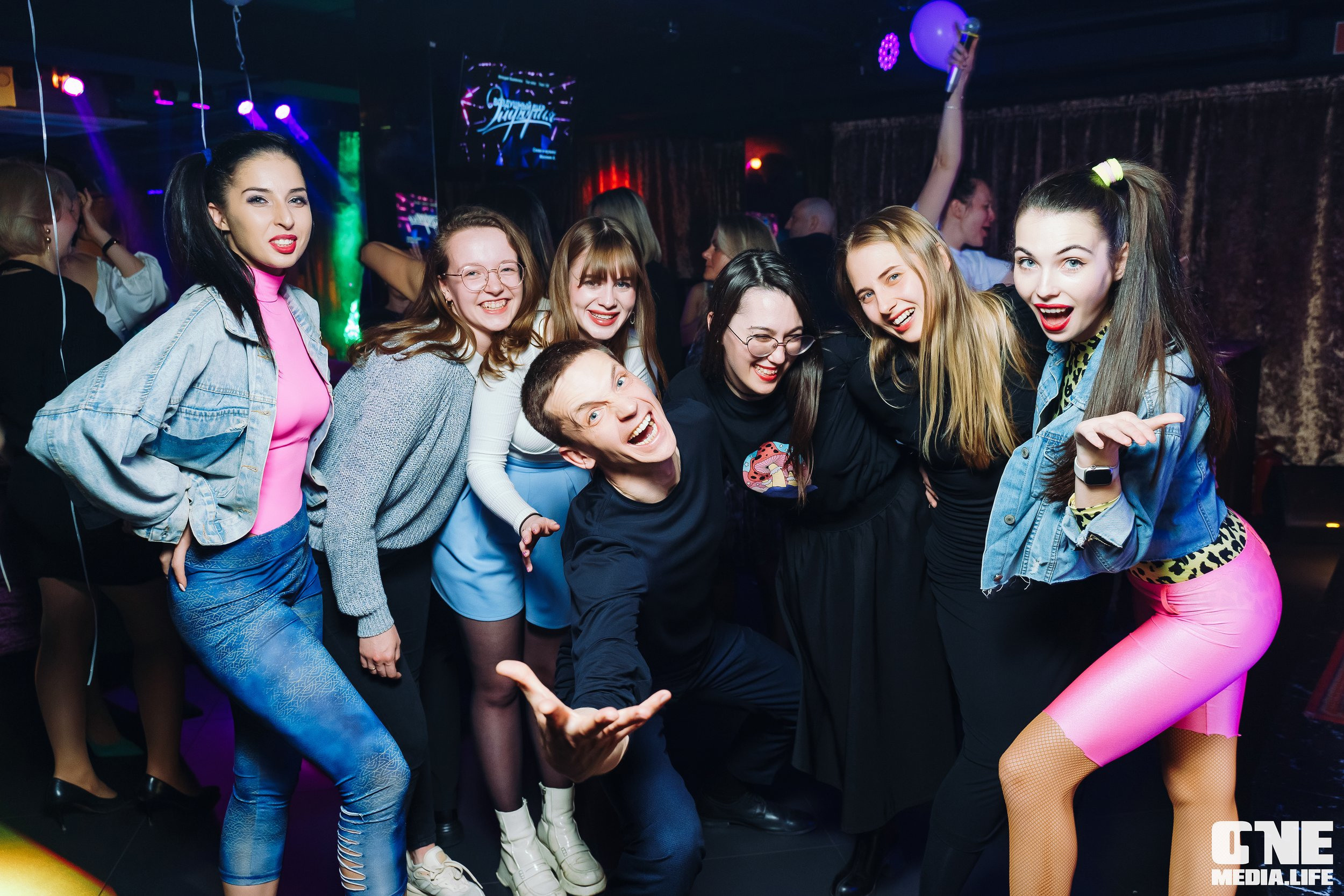 Фоторепортаж из караоке-клуба Эйфория. One Media Life: фоторепортажи, фотоотчеты с мероприятий и заведений