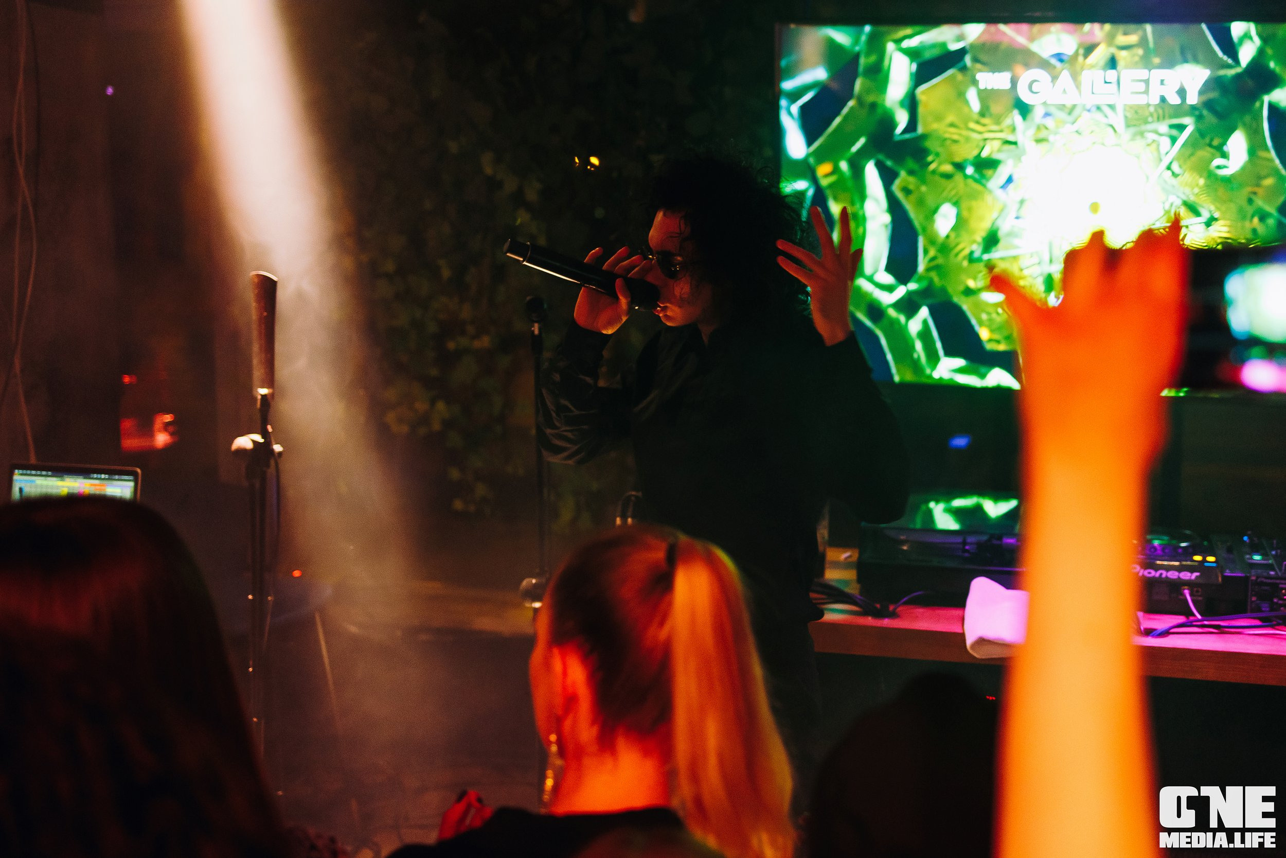 Клубный концерт в Галерее: КОСТА ЛАКОСТА. One Media Life: фоторепортажи, фотоотчеты с мероприятий и заведений