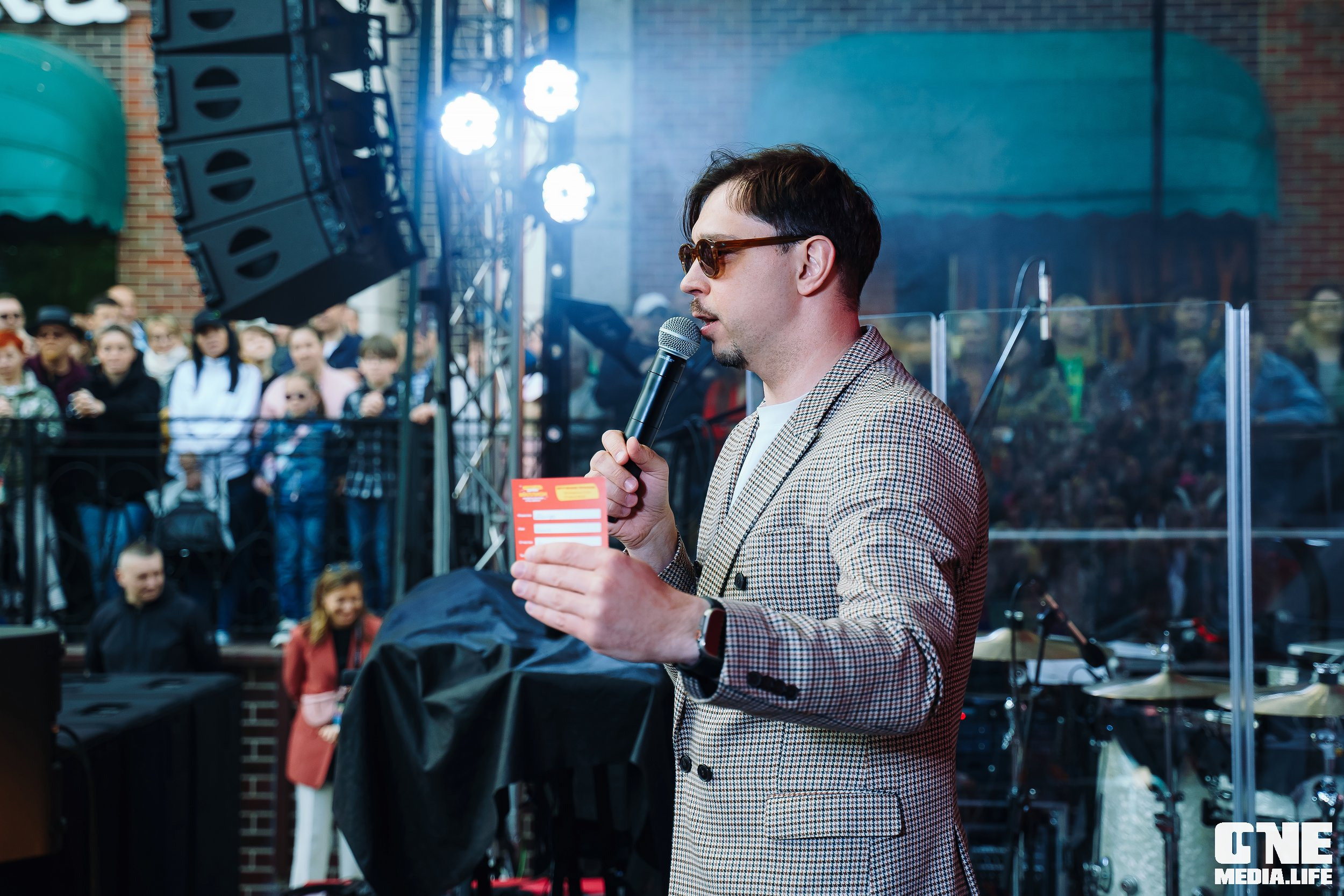 Фоторепортаж с 15-ти летия ТРЦ Европа. One Media Life: фоторепортажи, фотоотчеты с мероприятий и заведений