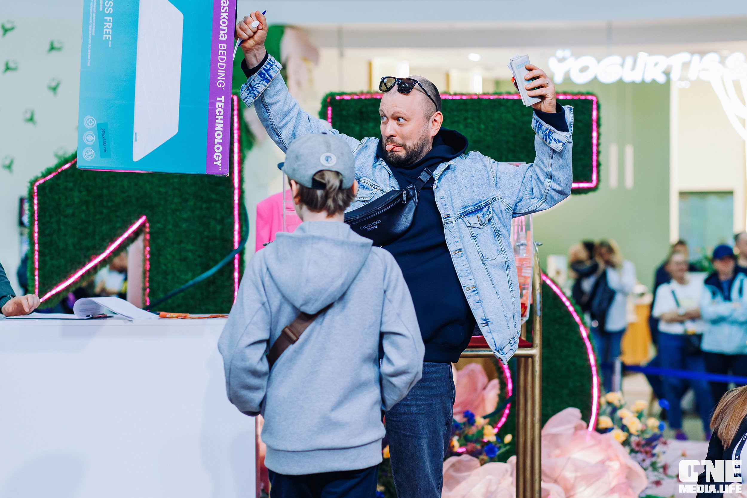 Фоторепортаж из ТРЦ Европа. One Media Life: фоторепортажи, фотоотчеты с мероприятий и заведений