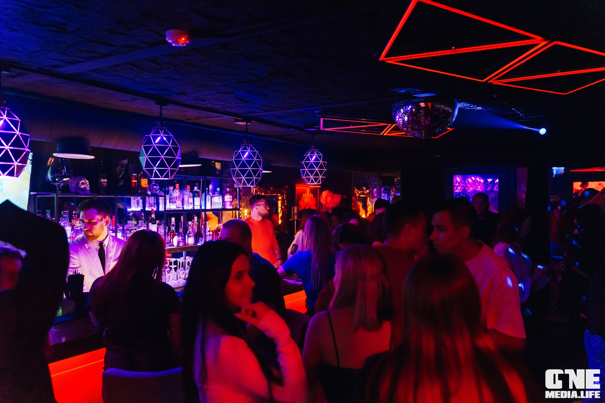 Антон Севидов в SECRET Night Club. One Media Life: фоторепортажи, фотоотчеты с мероприятий и заведений