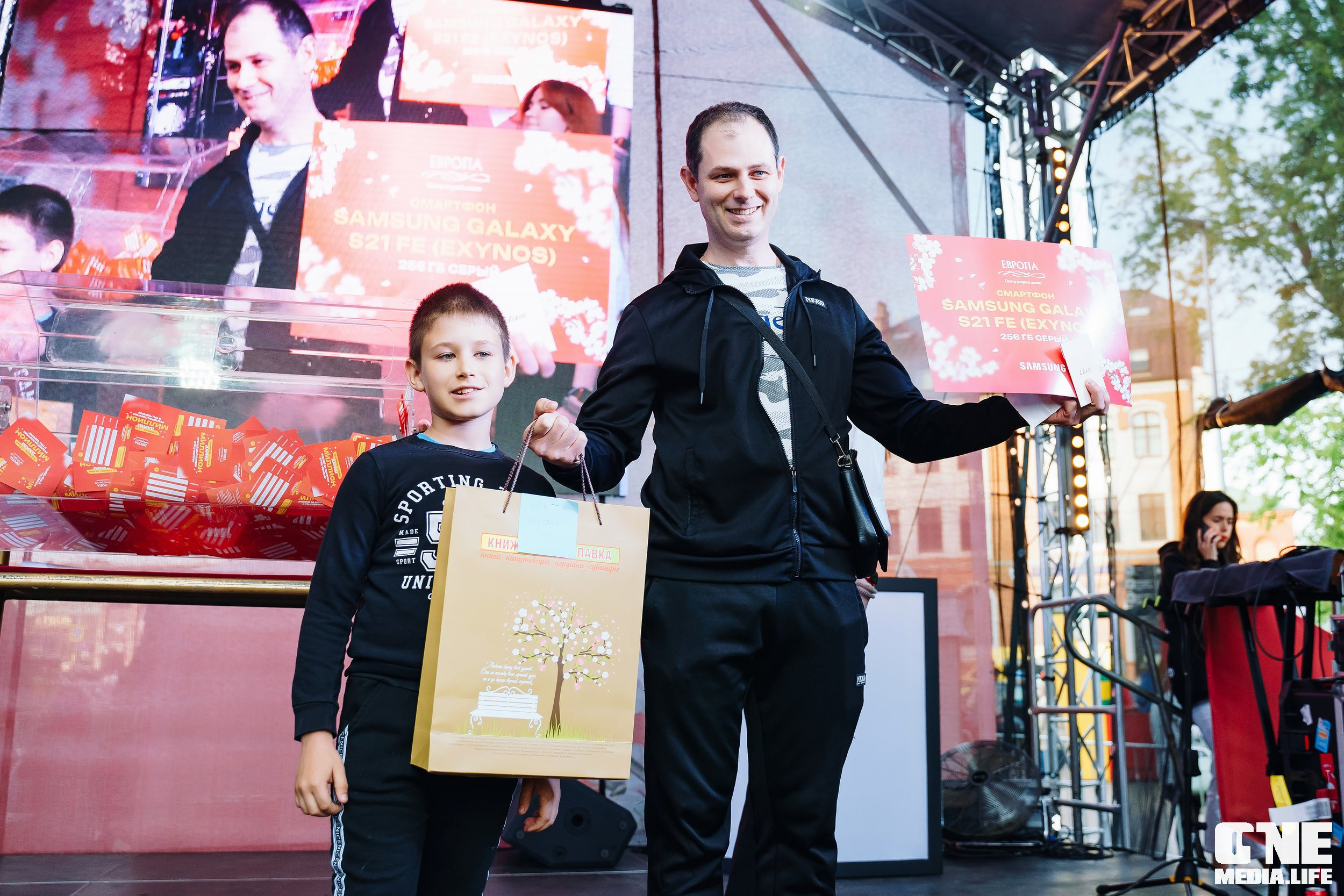 Фоторепортаж с 15-ти летия ТРЦ Европа. One Media Life: фоторепортажи, фотоотчеты с мероприятий и заведений