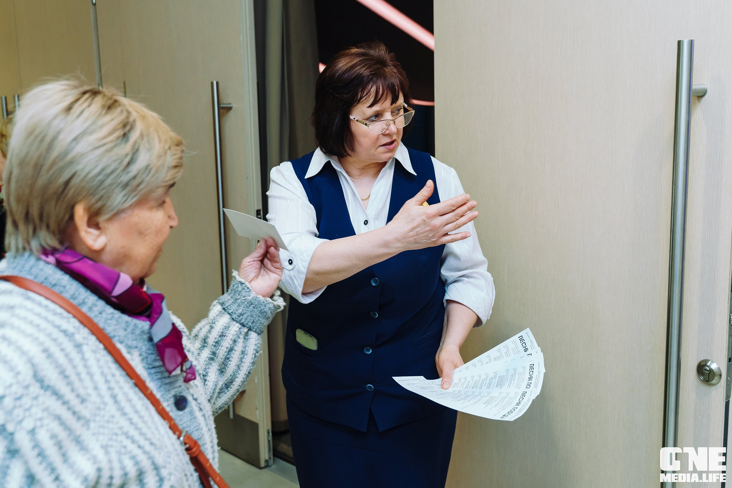 Праздничный концерт «День великой Победы» в Янтарь Холле. One Media Life: фоторепортажи, фотоотчеты с мероприятий и заведений