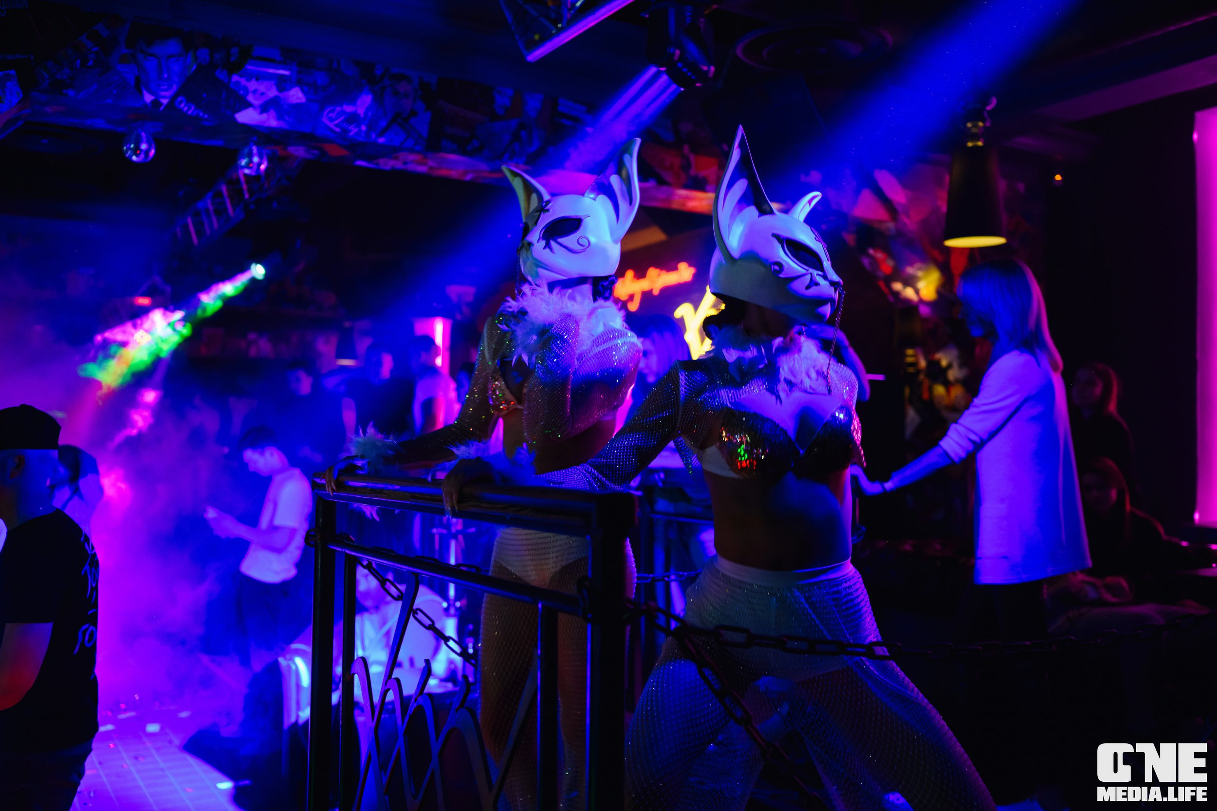 Фоторепортаж из караоке-клуба Эйфория. One Media Life: фоторепортажи, фотоотчеты с мероприятий и заведений