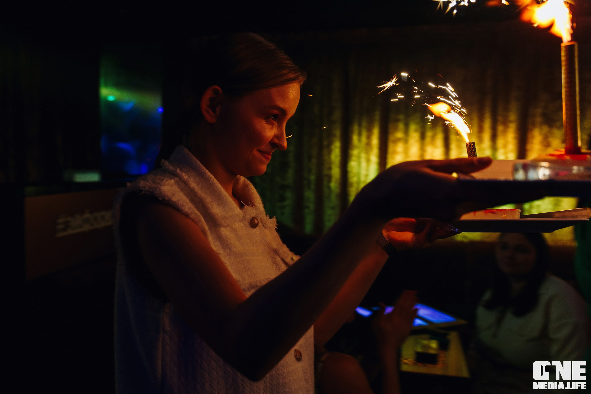 Фоторепортаж из караоке-клуба Эйфория. One Media Life: фоторепортажи, фотоотчеты с мероприятий и заведений