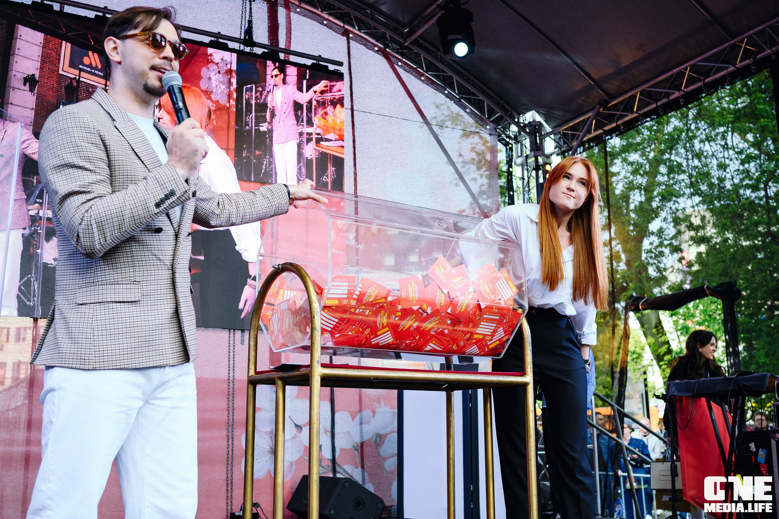 Фоторепортаж с 15-ти летия ТРЦ Европа. One Media Life: фоторепортажи, фотоотчеты с мероприятий и заведений