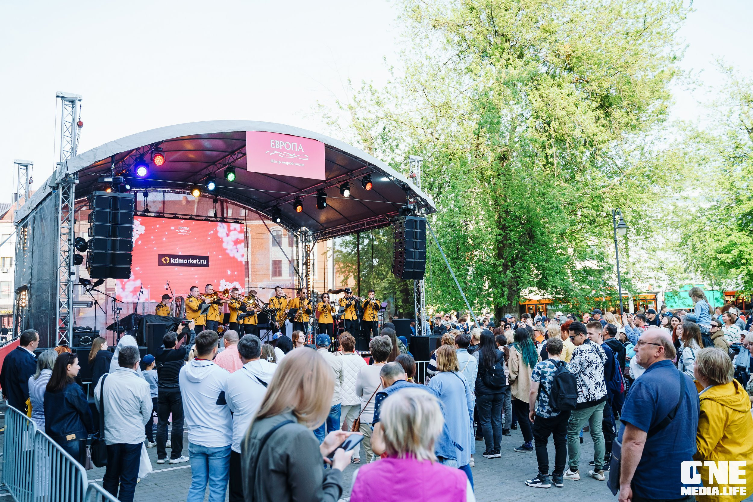 Фоторепортаж с 15-ти летия ТРЦ Европа. One Media Life: фоторепортажи, фотоотчеты с мероприятий и заведений