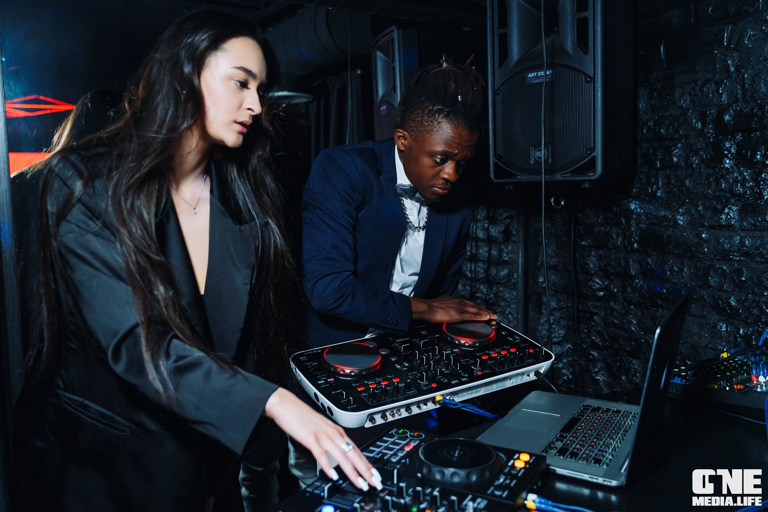 Антон Севидов в SECRET Night Club. One Media Life: фоторепортажи, фотоотчеты с мероприятий и заведений