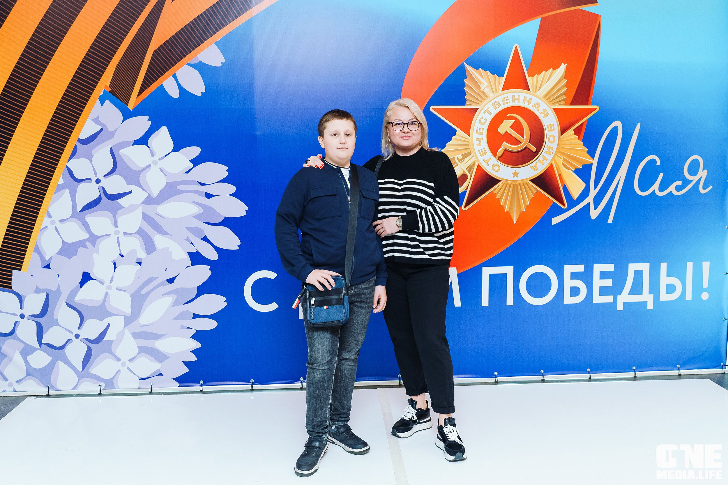 Праздничный концерт «День великой Победы» в Янтарь Холле. One Media Life: фоторепортажи, фотоотчеты с мероприятий и заведений