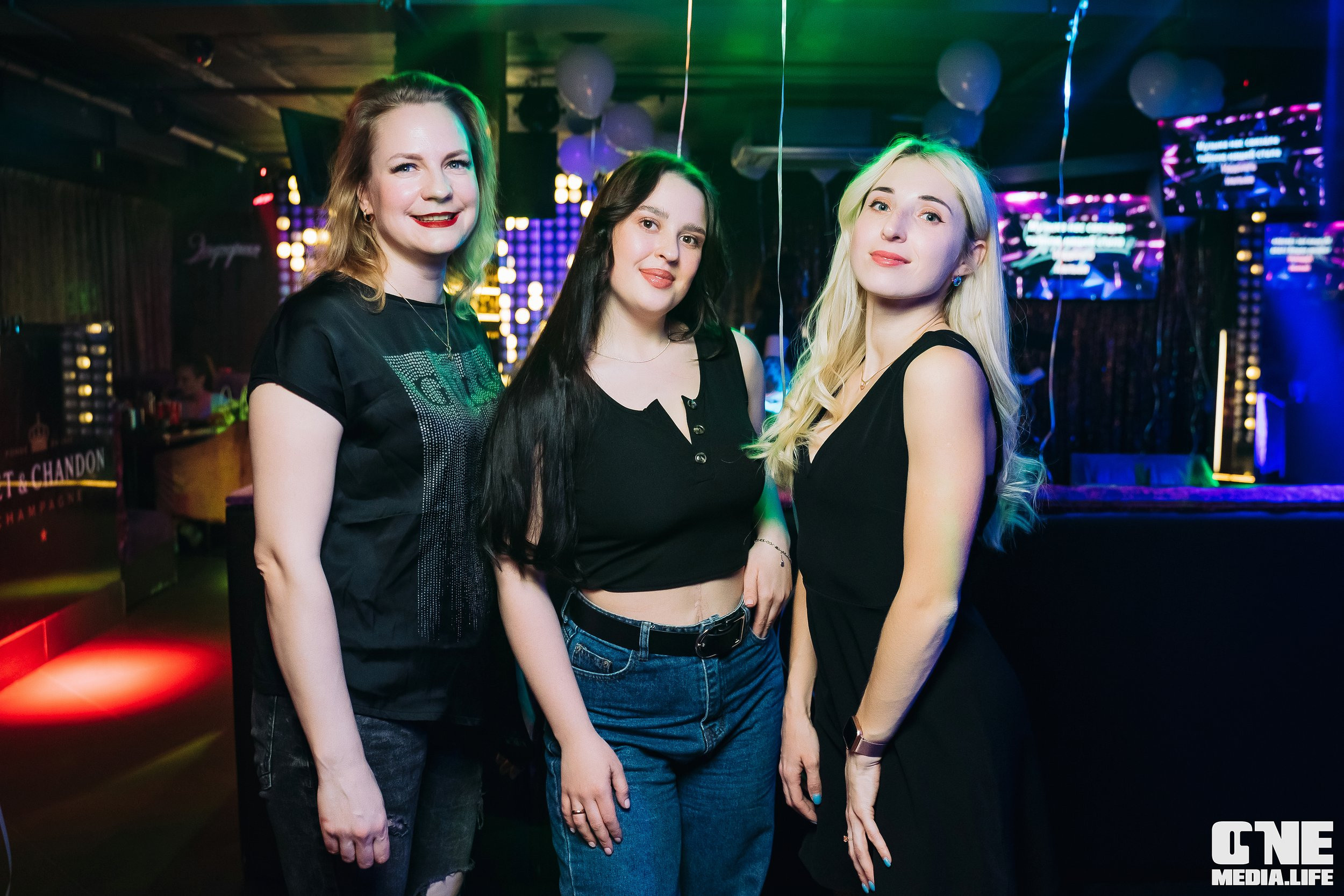 Фоторепортаж из караоке-клуба Эйфория. One Media Life: фоторепортажи, фотоотчеты с мероприятий и заведений