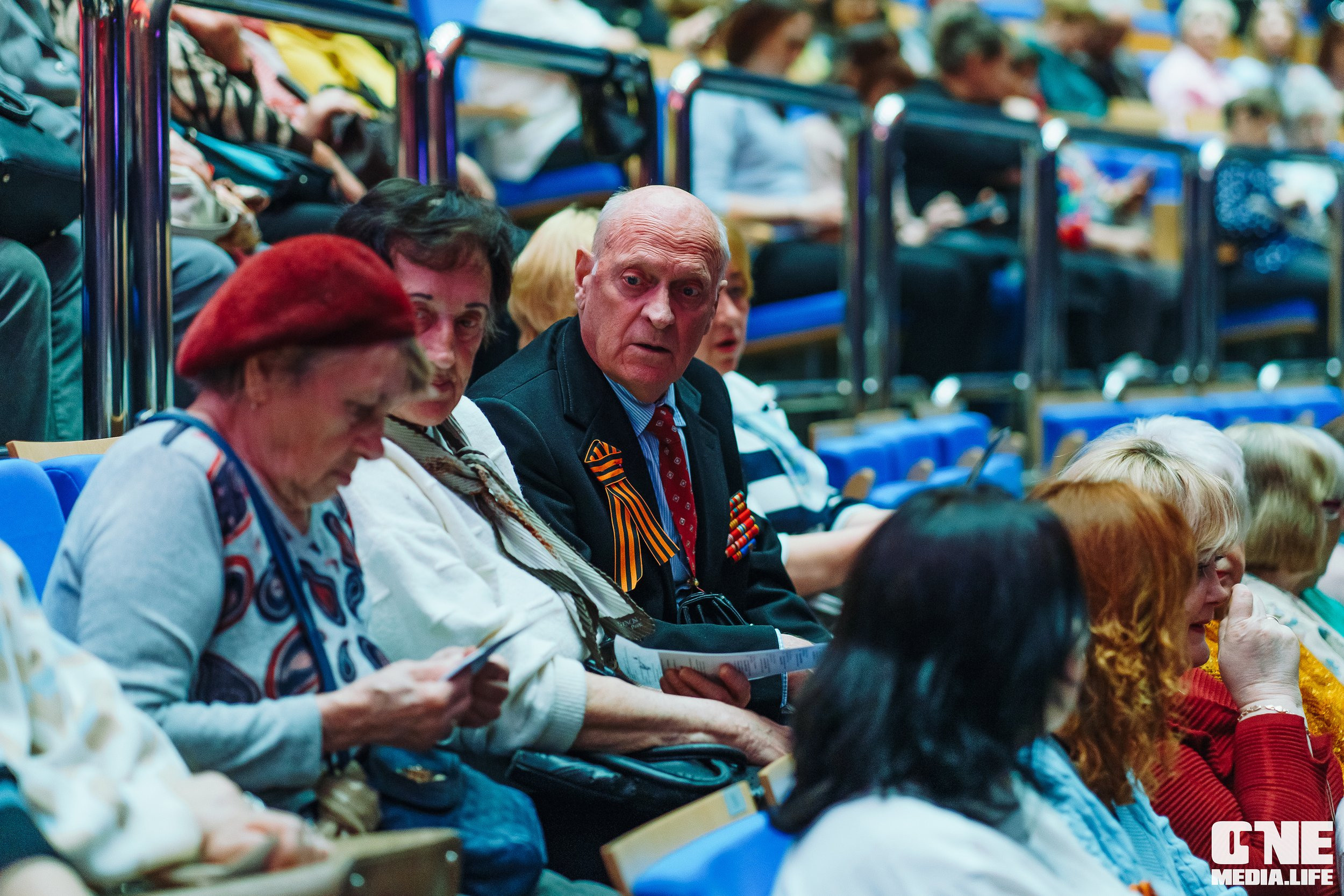 Праздничный концерт «День великой Победы» в Янтарь Холле. One Media Life: фоторепортажи, фотоотчеты с мероприятий и заведений