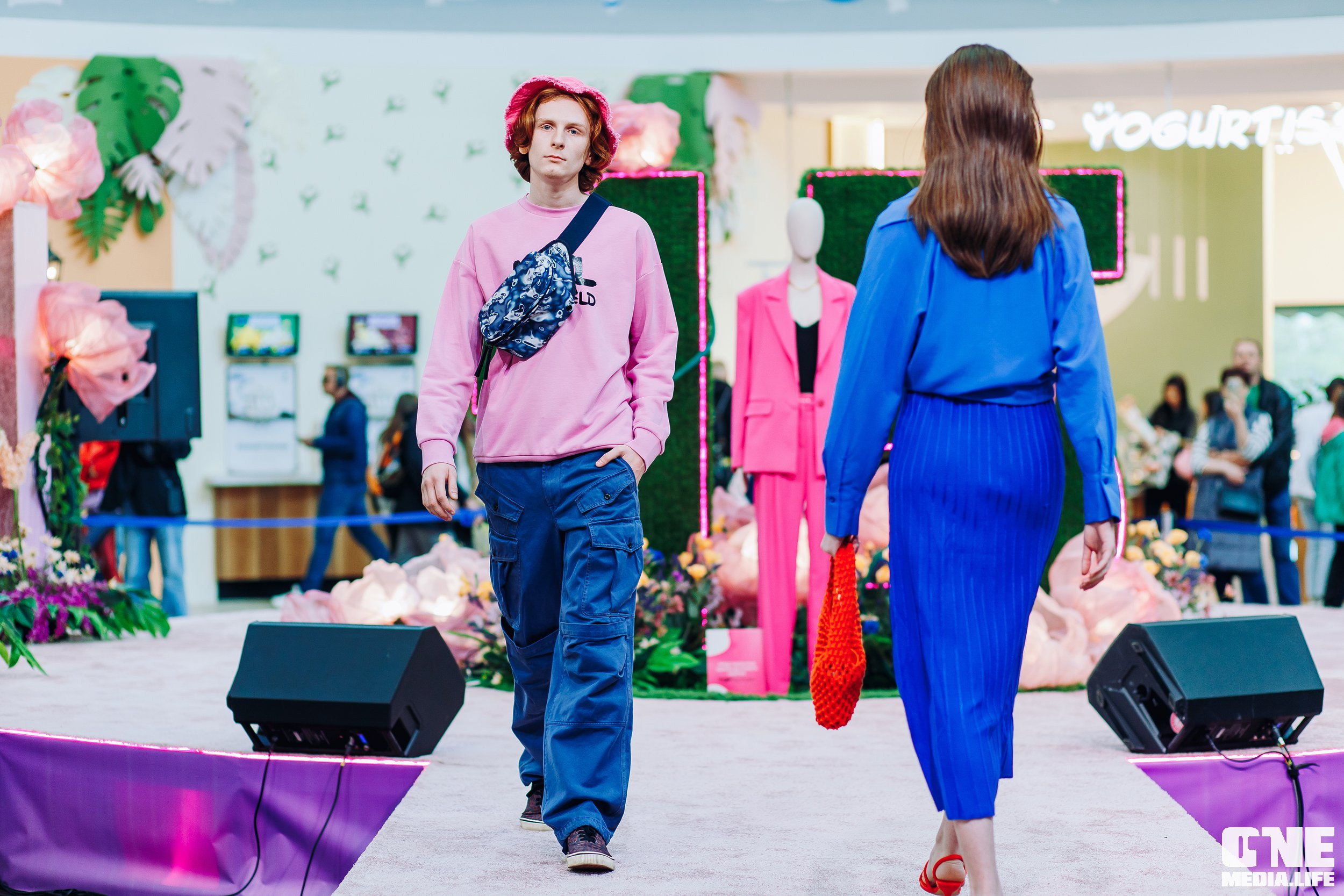 Фоторепортаж из ТРЦ Европа. One Media Life: фоторепортажи, фотоотчеты с мероприятий и заведений