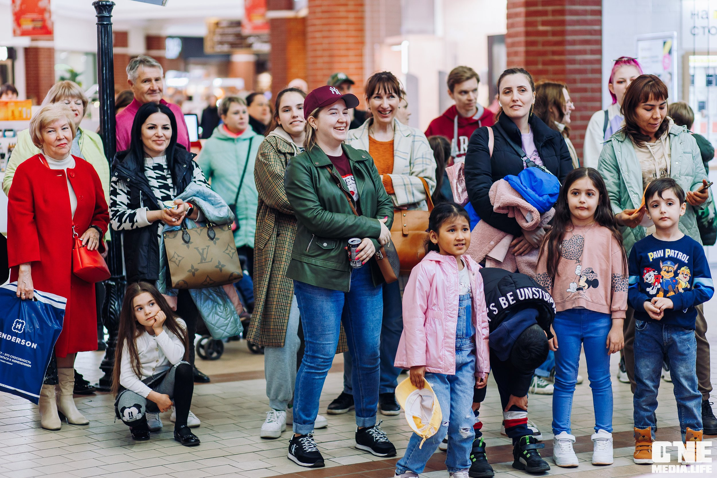 Фоторепортаж из ТРЦ Европа. One Media Life: фоторепортажи, фотоотчеты с мероприятий и заведений