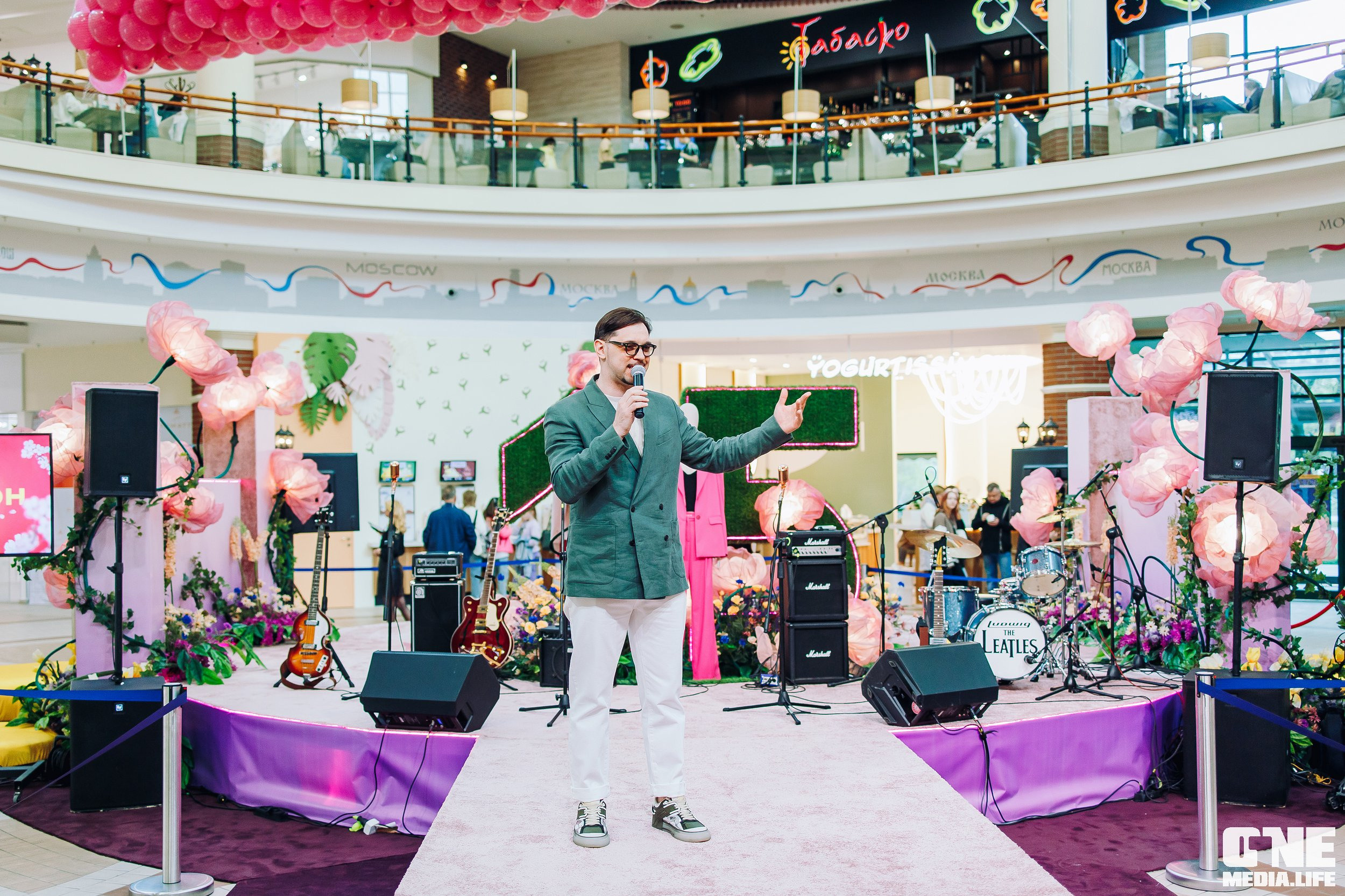 Фоторепортаж из ТРЦ Европа. One Media Life: фоторепортажи, фотоотчеты с мероприятий и заведений