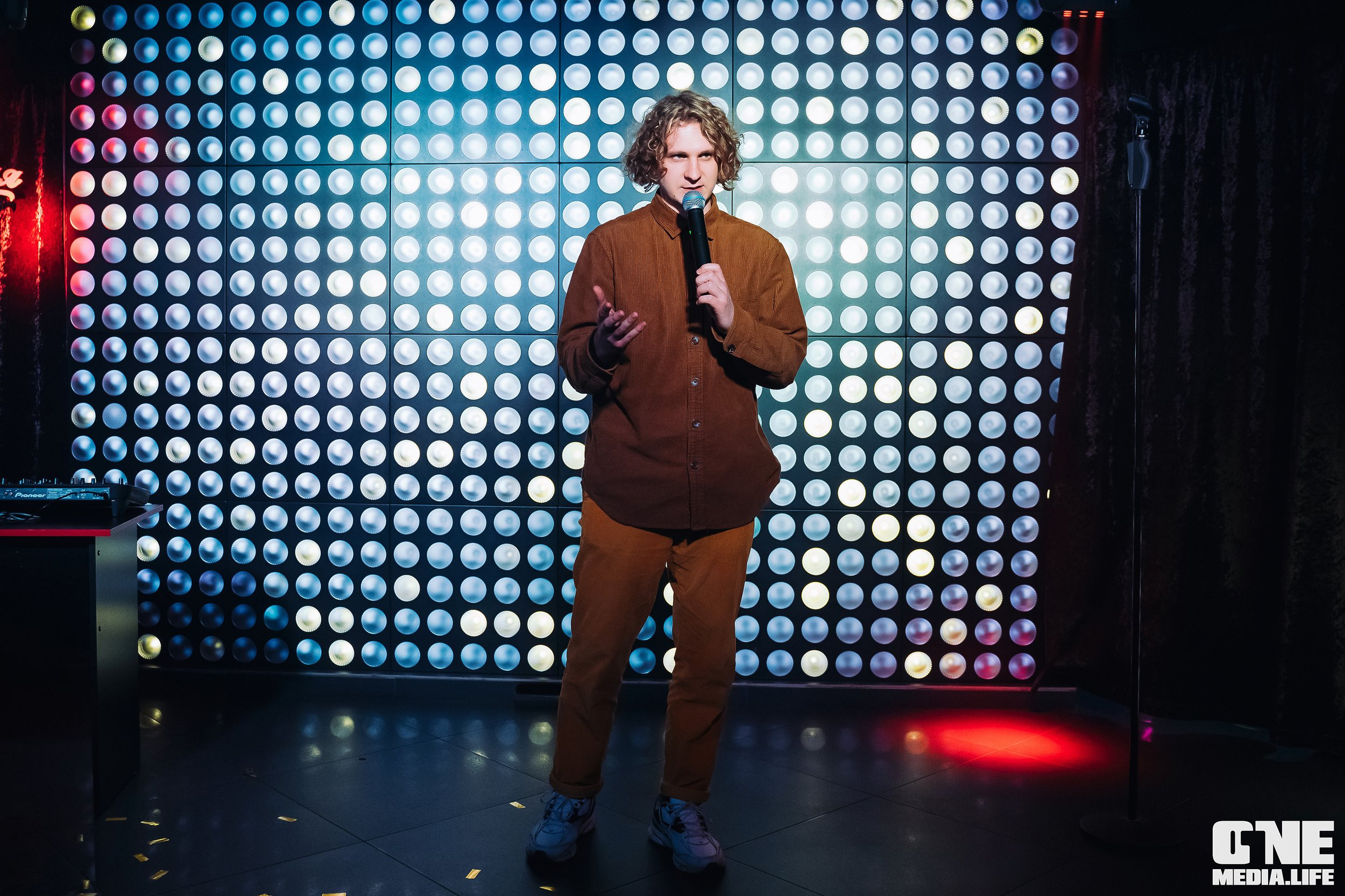 Фоторепортаж из караоке-клуба Эйфория. One Media Life: фоторепортажи, фотоотчеты с мероприятий и заведений