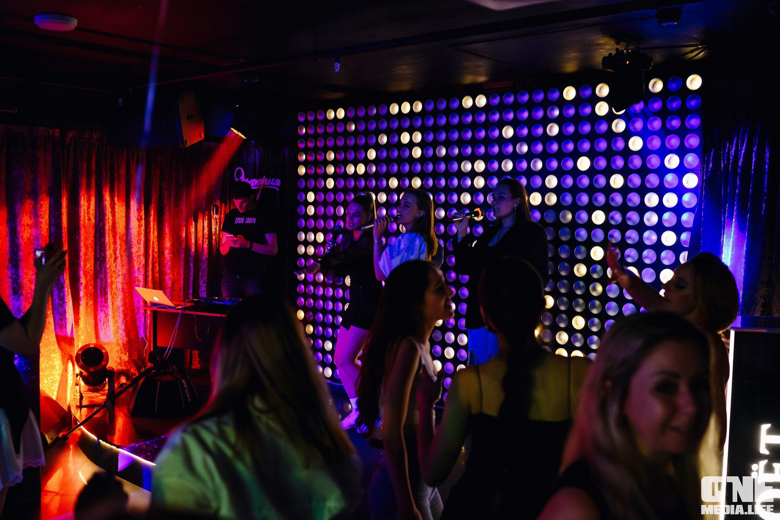 Фоторепортаж из караоке-клуба Эйфория. One Media Life: фоторепортажи, фотоотчеты с мероприятий и заведений