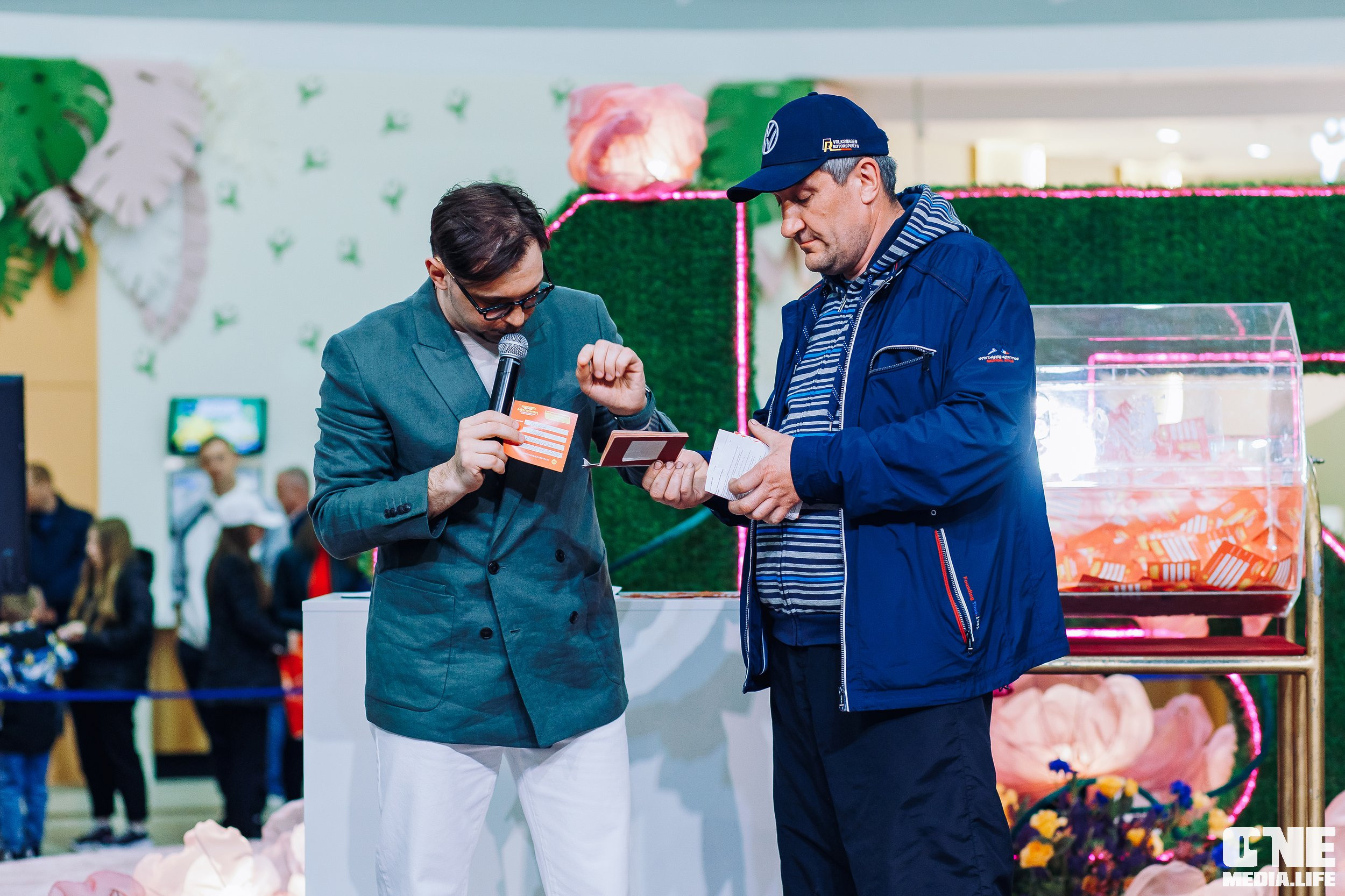 Фоторепортаж из ТРЦ Европа. One Media Life: фоторепортажи, фотоотчеты с мероприятий и заведений