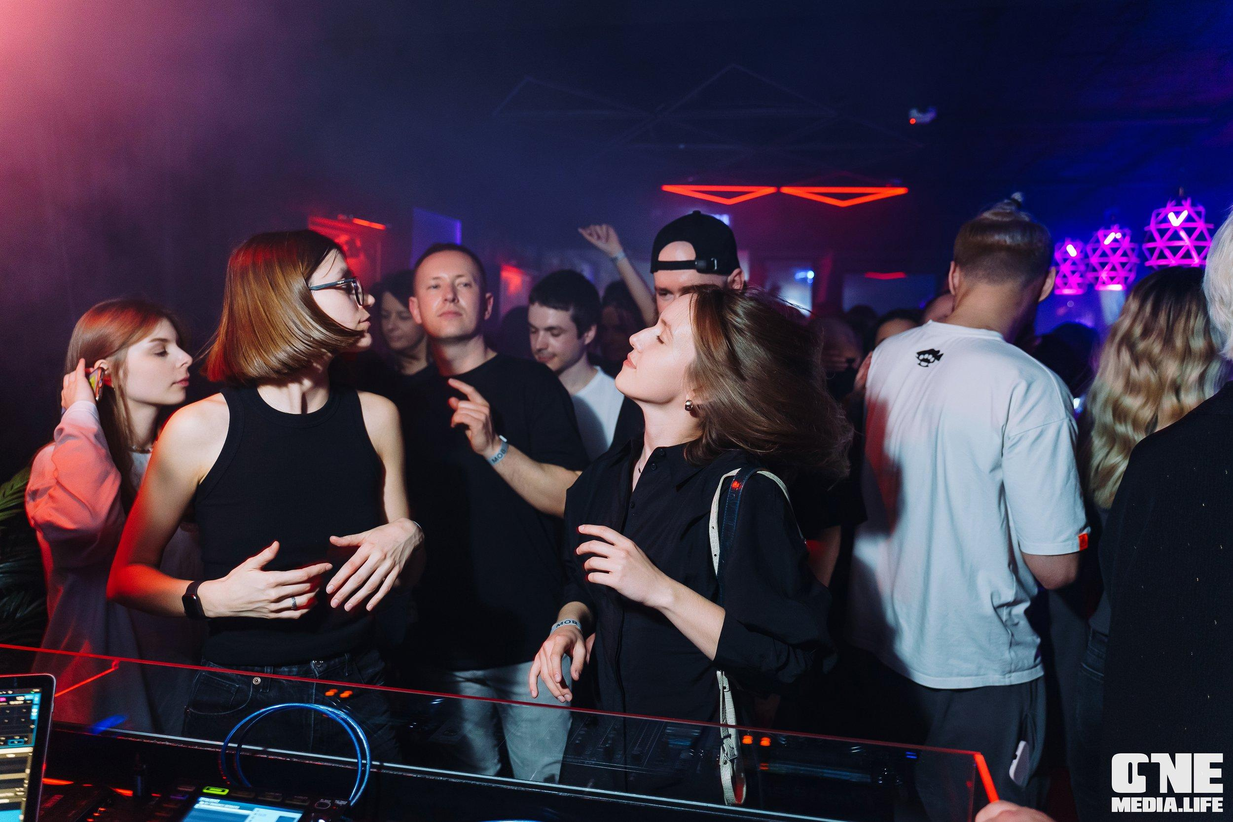 Антон Севидов в SECRET Night Club. One Media Life: фоторепортажи, фотоотчеты с мероприятий и заведений