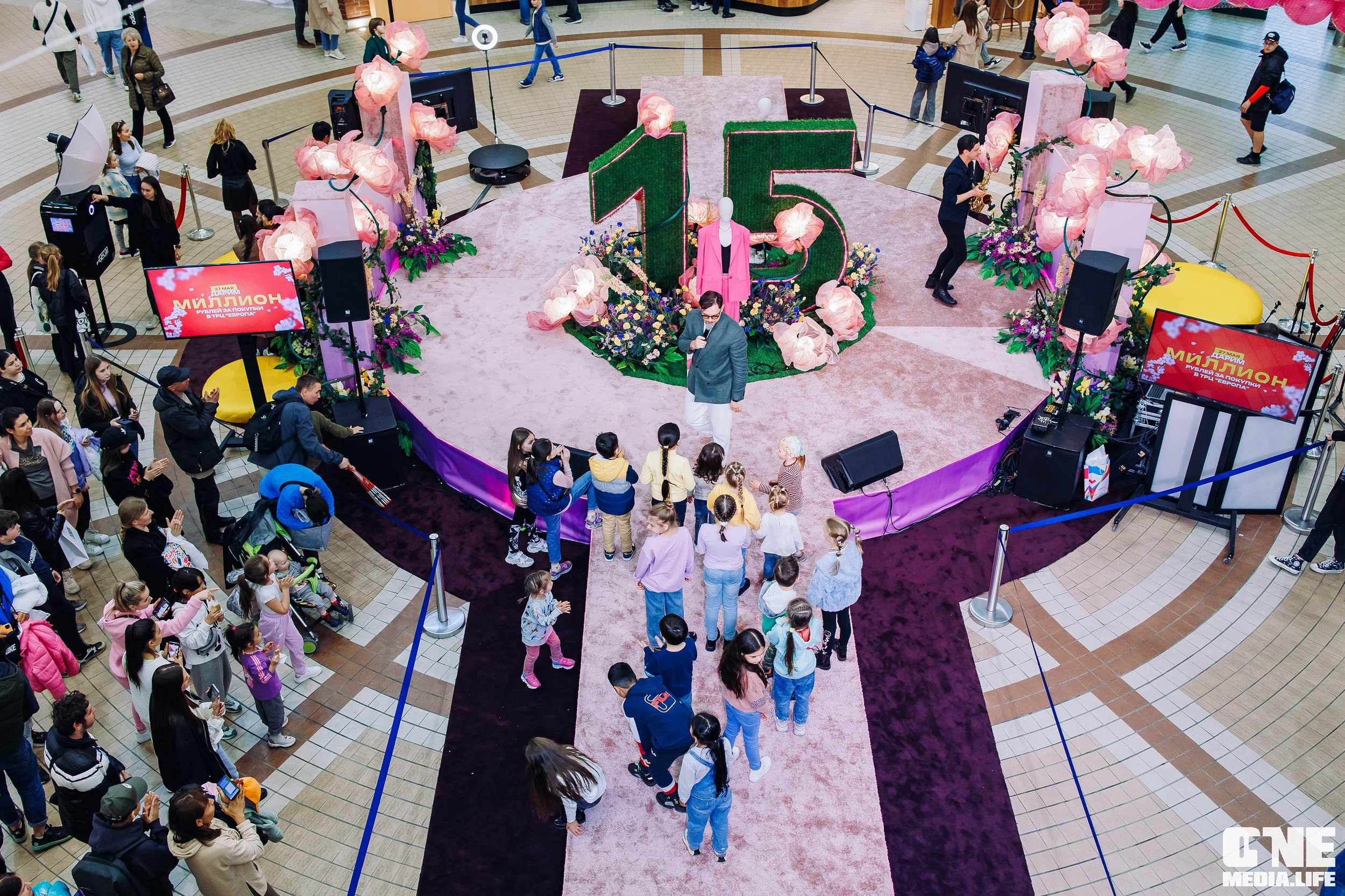 Фоторепортаж из ТРЦ Европа. One Media Life: фоторепортажи, фотоотчеты с мероприятий и заведений
