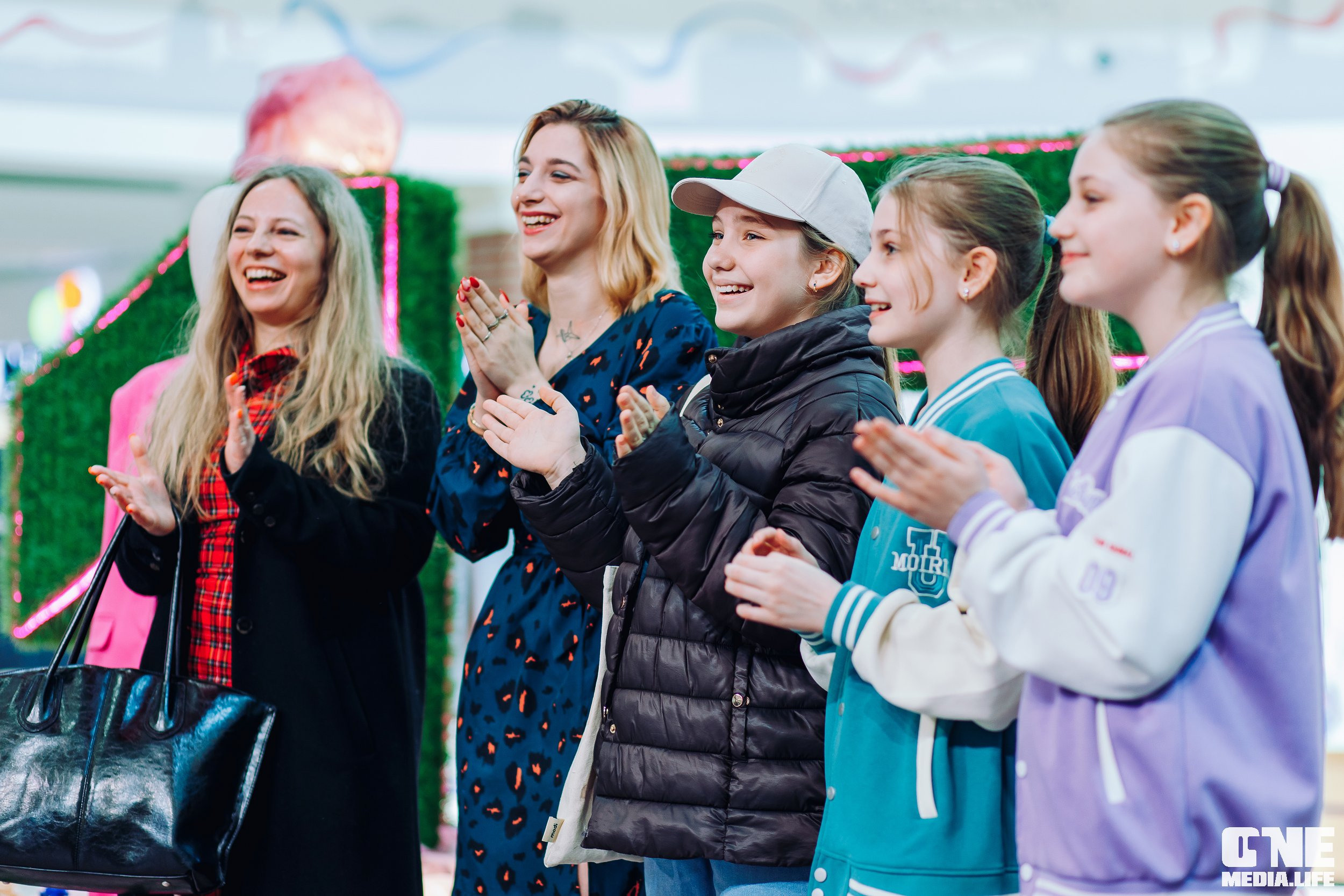 Фоторепортаж из ТРЦ Европа. One Media Life: фоторепортажи, фотоотчеты с мероприятий и заведений