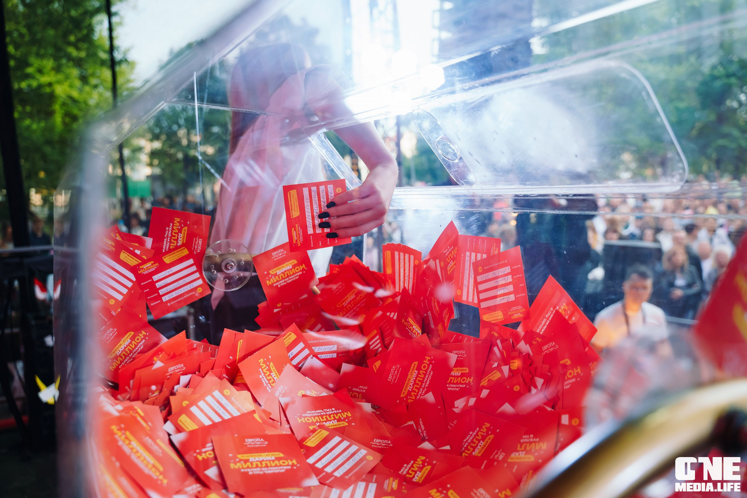 Фоторепортаж с 15-ти летия ТРЦ Европа. One Media Life: фоторепортажи, фотоотчеты с мероприятий и заведений