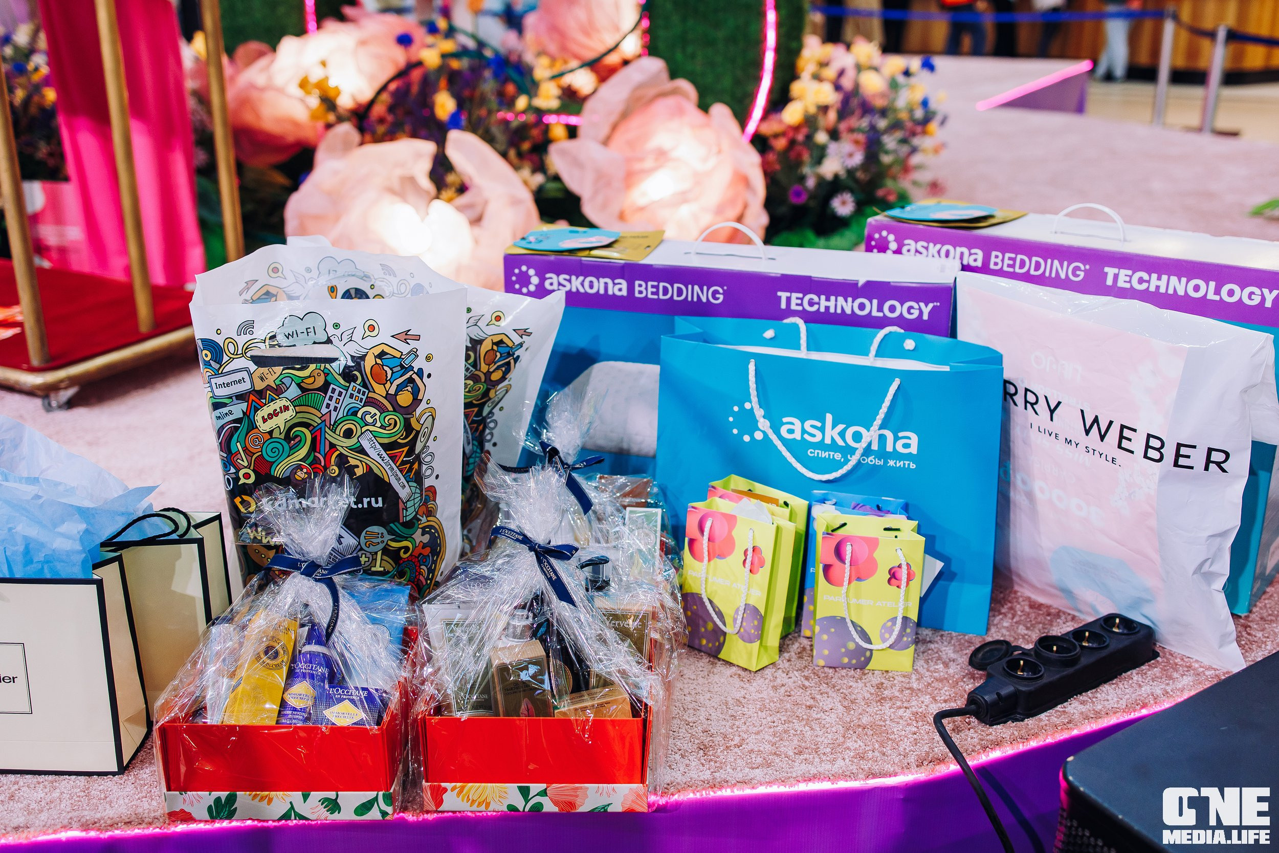 Фоторепортаж из ТРЦ Европа. One Media Life: фоторепортажи, фотоотчеты с мероприятий и заведений