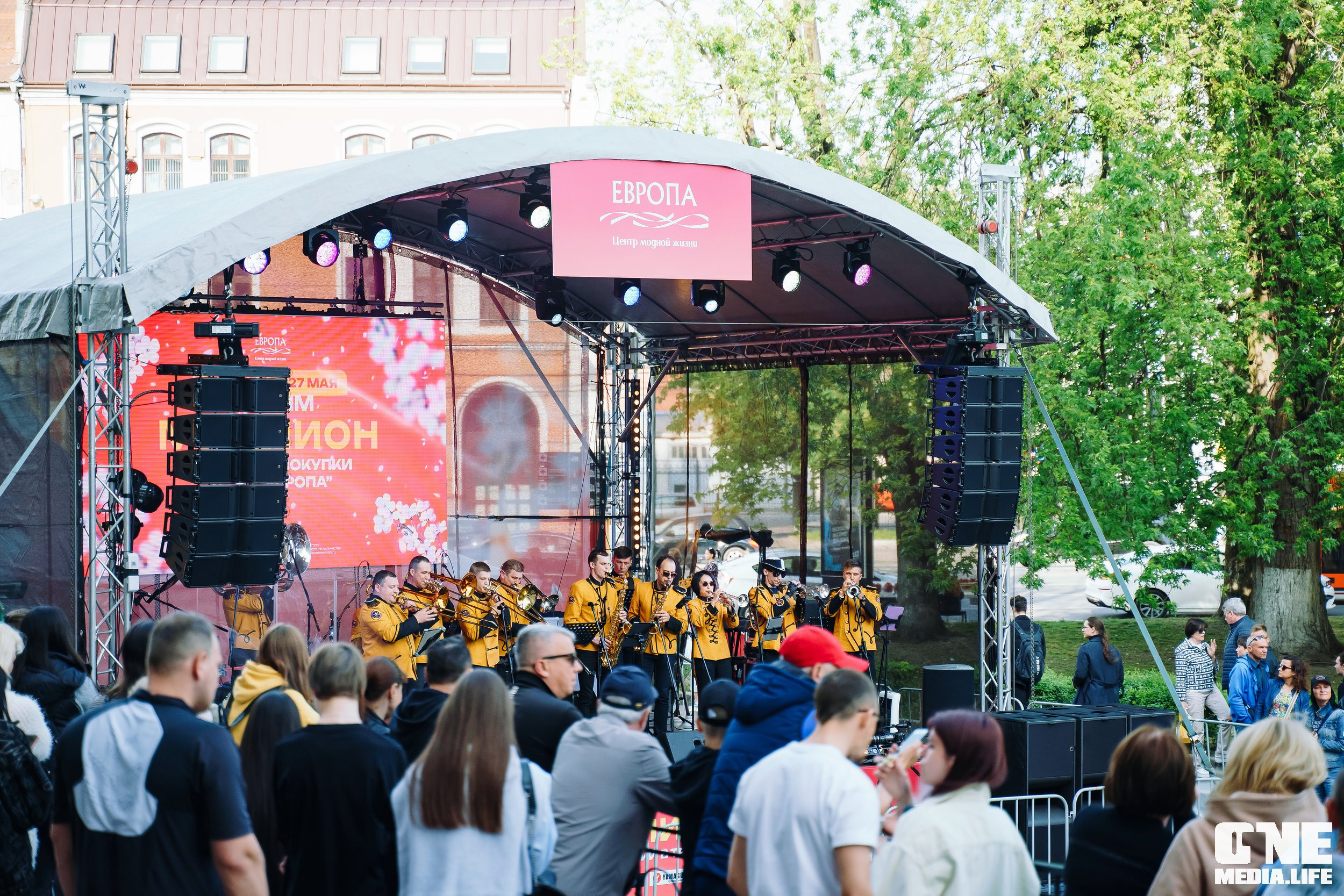 Фоторепортаж с 15-ти летия ТРЦ Европа. One Media Life: фоторепортажи, фотоотчеты с мероприятий и заведений