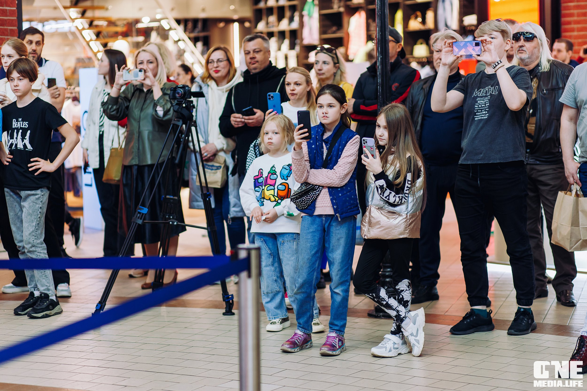 Фоторепортаж из ТРЦ Европа. One Media Life: фоторепортажи, фотоотчеты с мероприятий и заведений