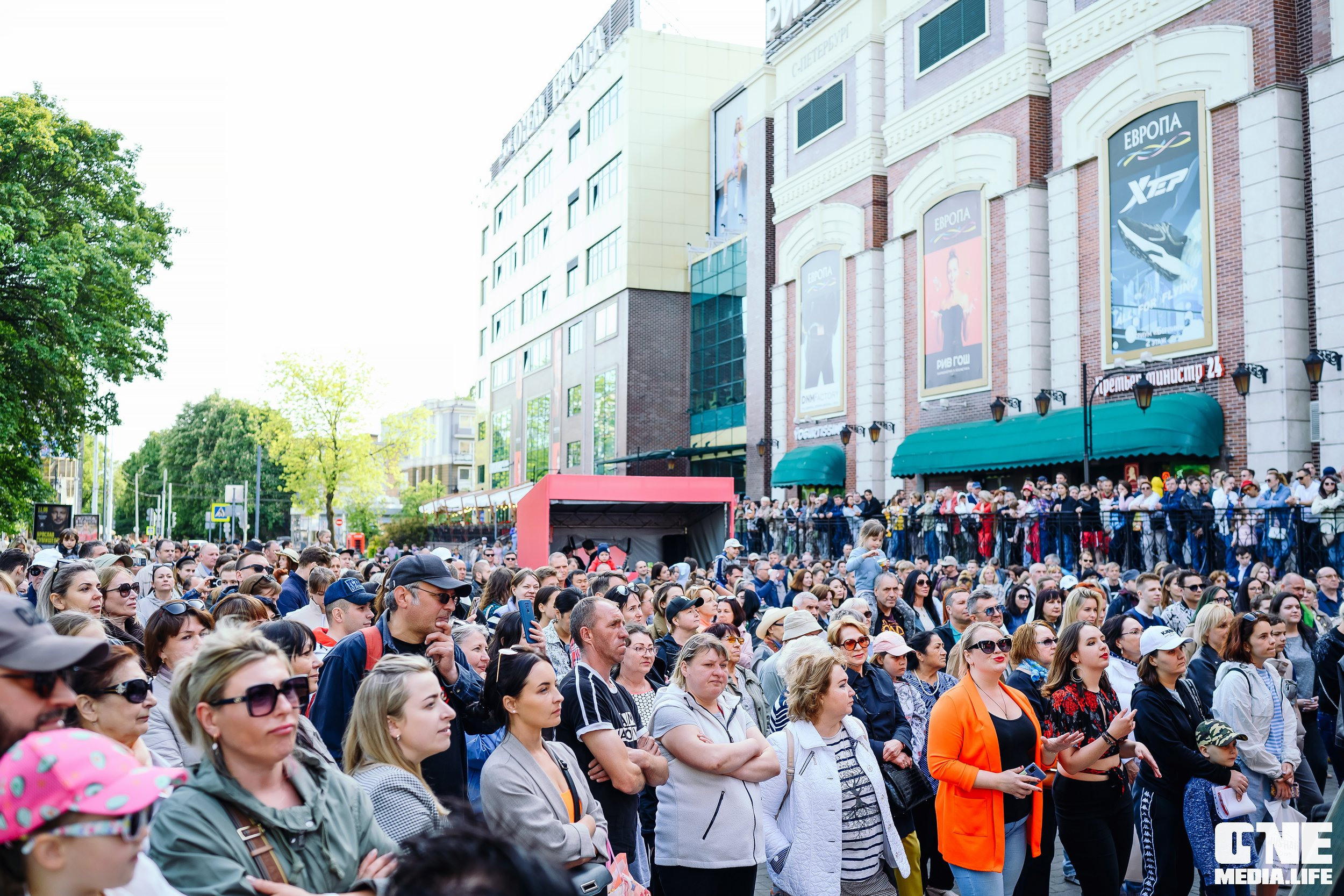 Фоторепортаж с 15-ти летия ТРЦ Европа. One Media Life: фоторепортажи, фотоотчеты с мероприятий и заведений