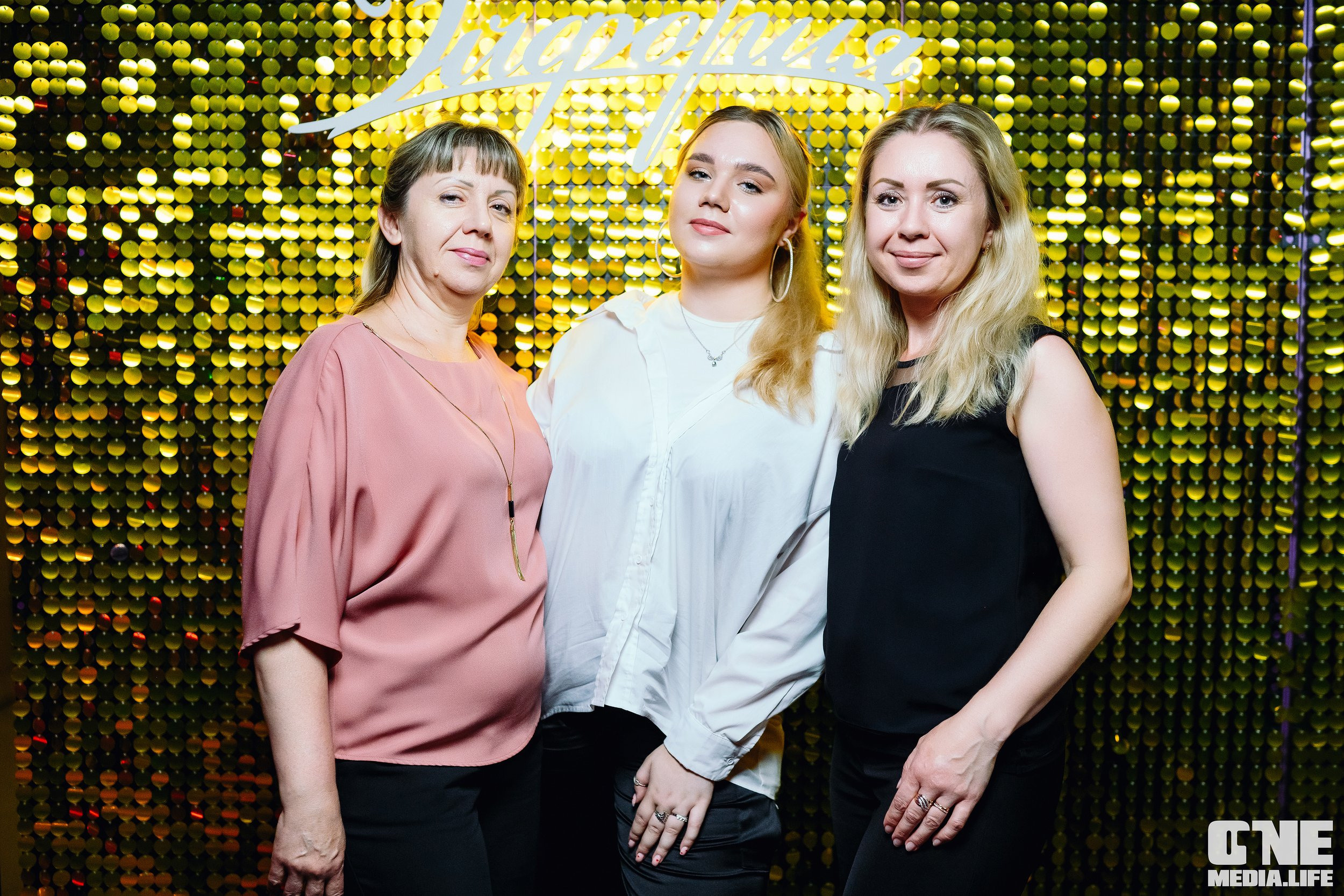 Фоторепортаж из караоке-клуба Эйфория. One Media Life: фоторепортажи, фотоотчеты с мероприятий и заведений