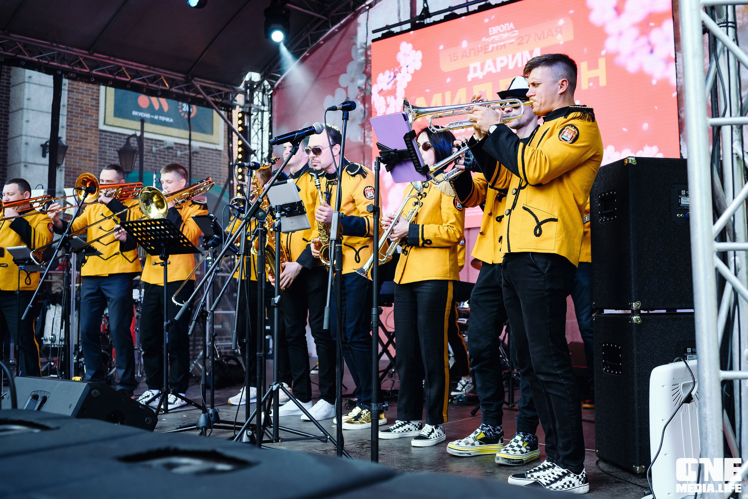 Фоторепортаж с 15-ти летия ТРЦ Европа. One Media Life: фоторепортажи, фотоотчеты с мероприятий и заведений