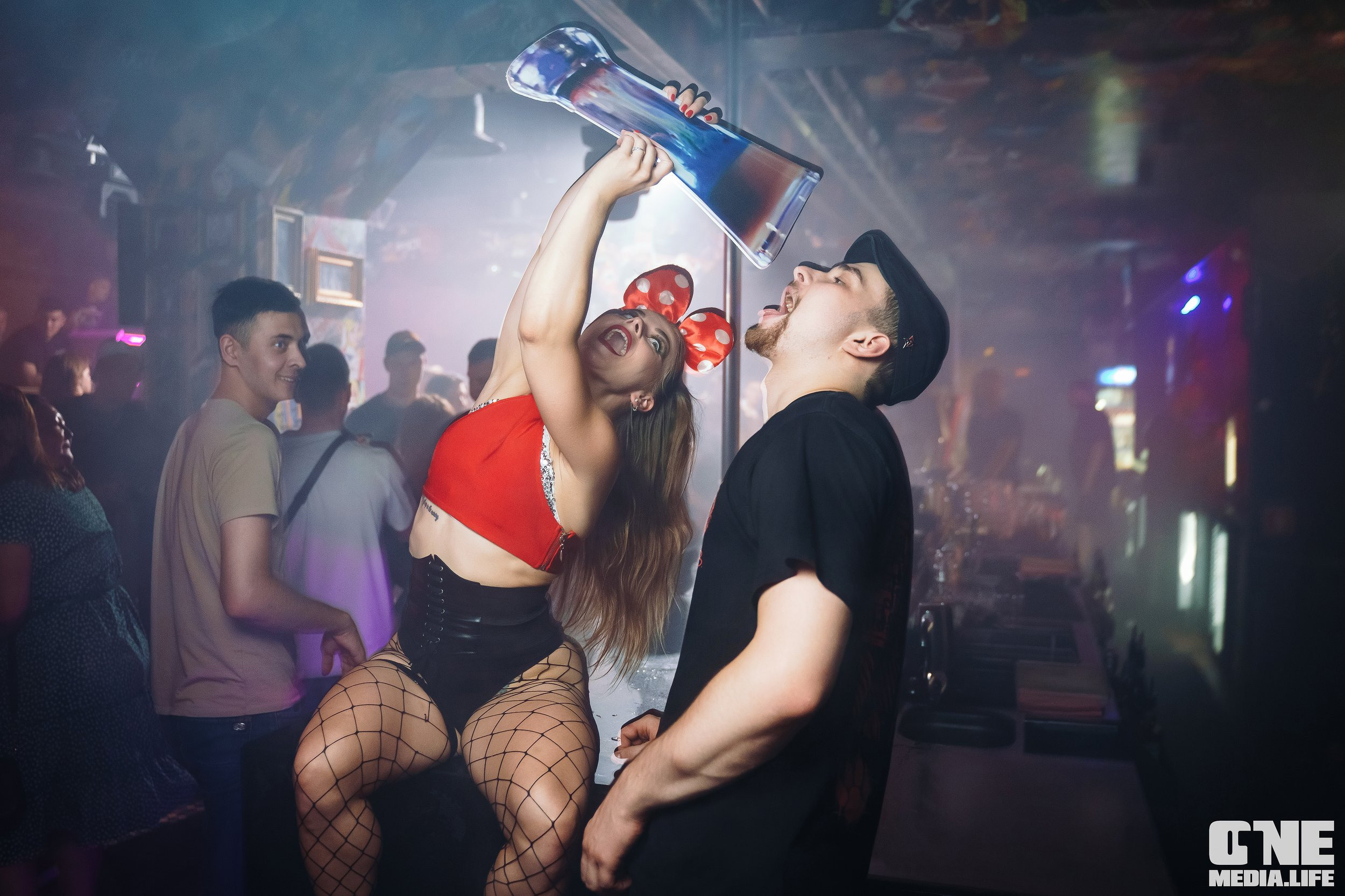 Фотоотчет из бара XxxX. One Media Life: фоторепортажи, фотоотчеты с мероприятий и заведений