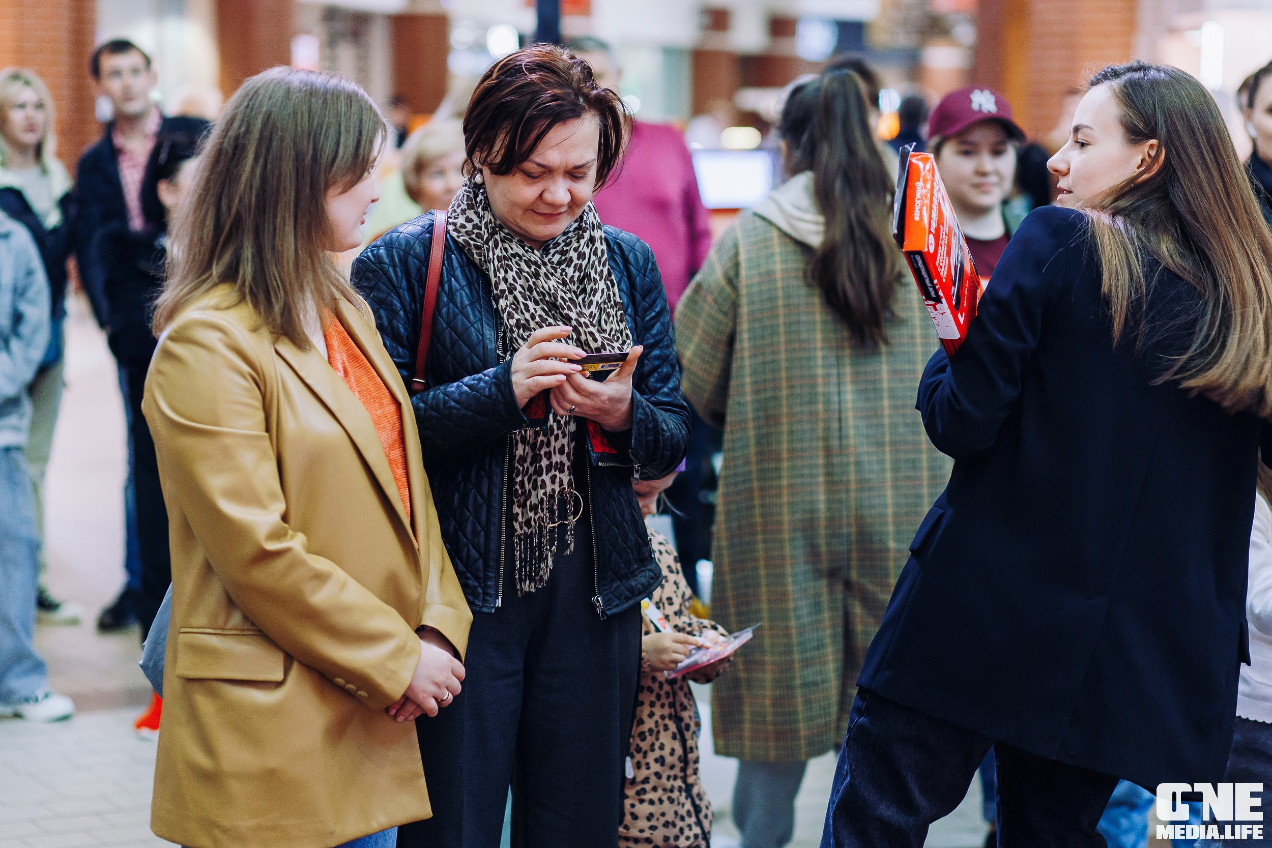 Фоторепортаж из ТРЦ Европа. One Media Life: фоторепортажи, фотоотчеты с мероприятий и заведений