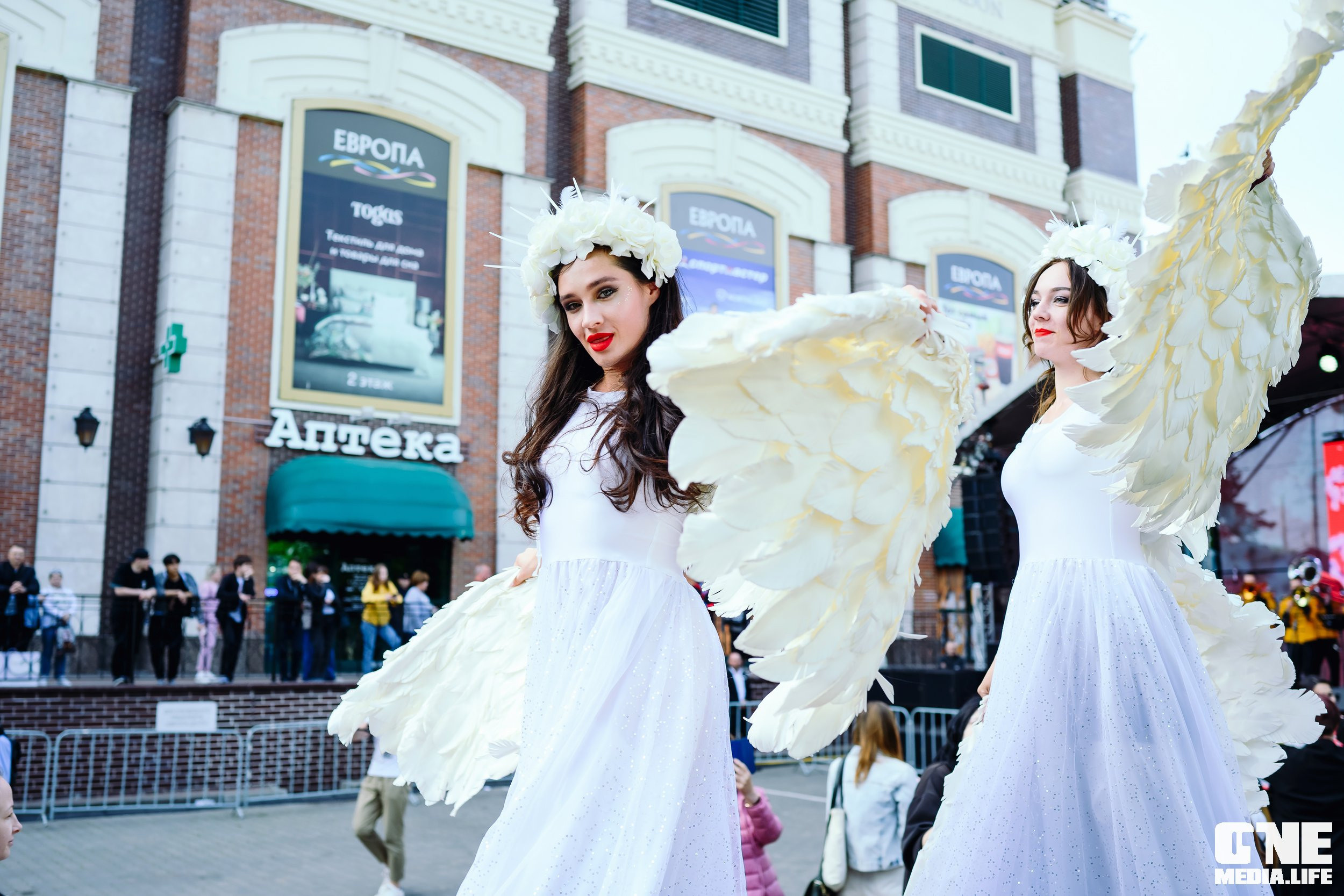 Фоторепортаж с 15-ти летия ТРЦ Европа. One Media Life: фоторепортажи, фотоотчеты с мероприятий и заведений