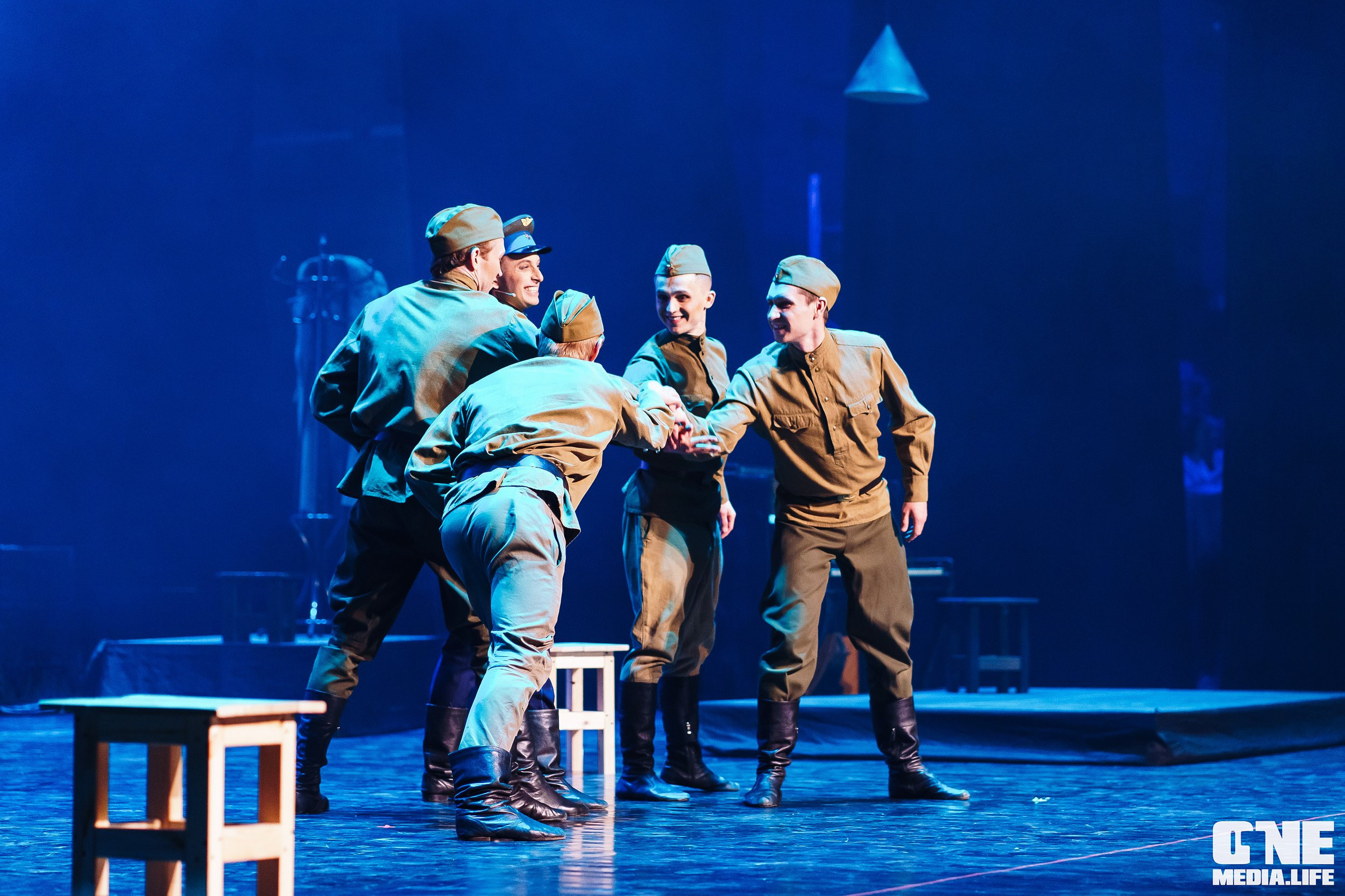 Праздничный концерт «День великой Победы» в Янтарь Холле. One Media Life: фоторепортажи, фотоотчеты с мероприятий и заведений