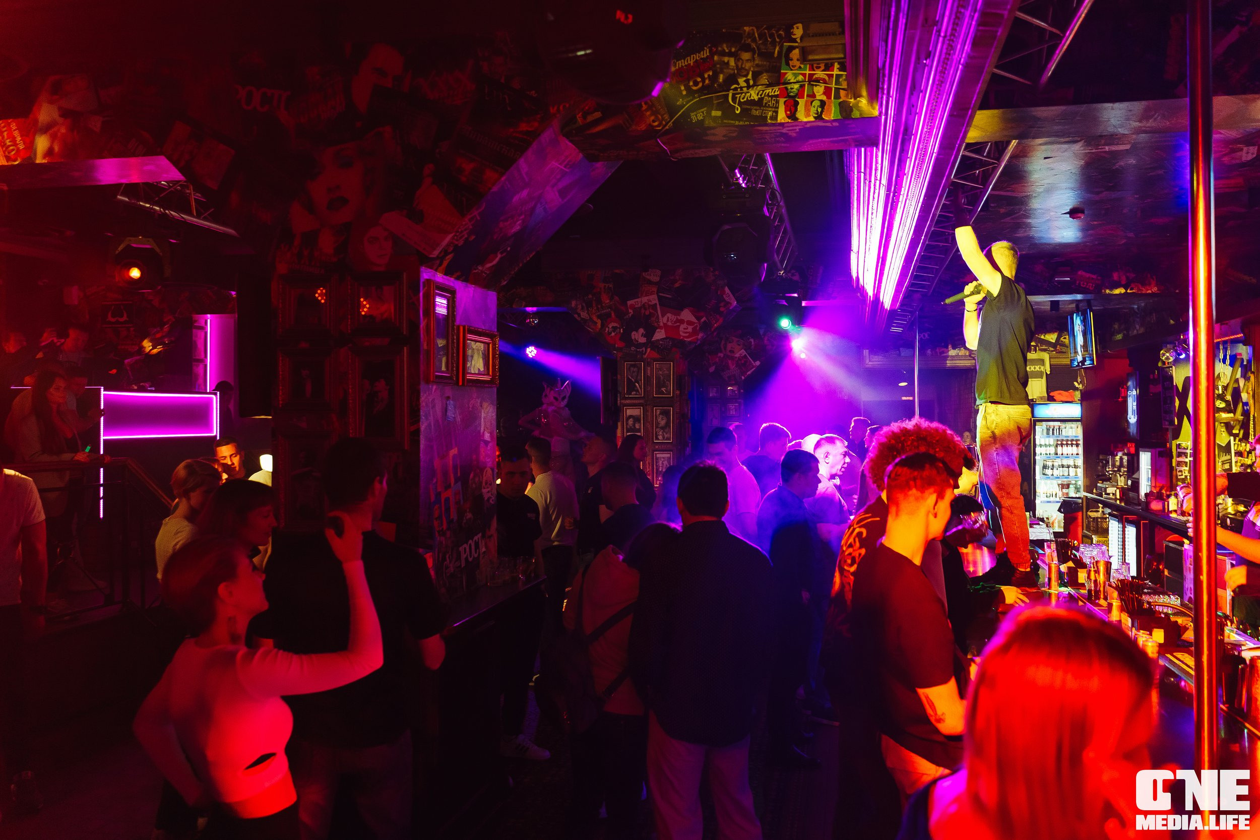 Фоторепортаж из караоке-клуба Эйфория. One Media Life: фоторепортажи, фотоотчеты с мероприятий и заведений