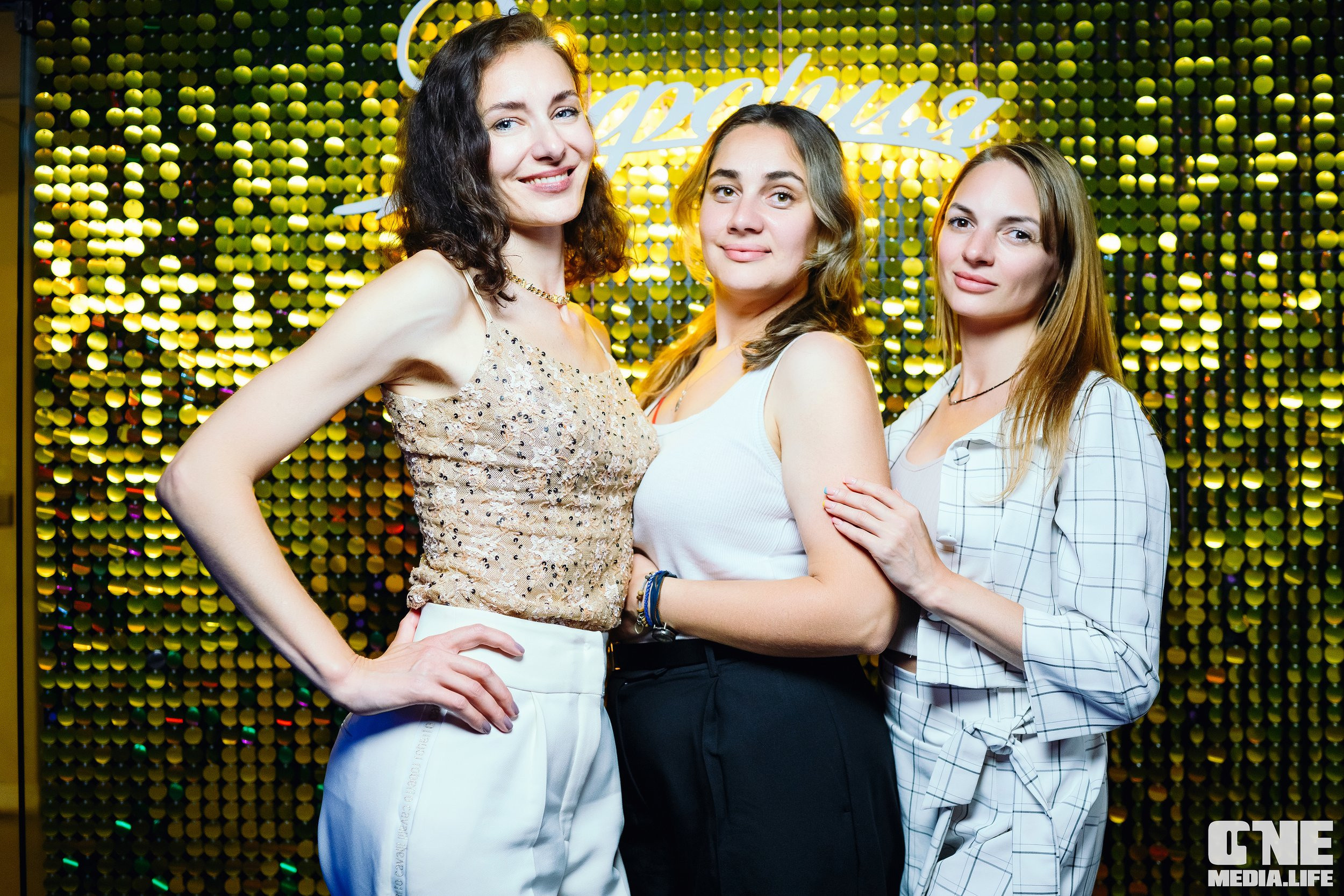 Фоторепортаж из караоке-клуба Эйфория. One Media Life: фоторепортажи, фотоотчеты с мероприятий и заведений