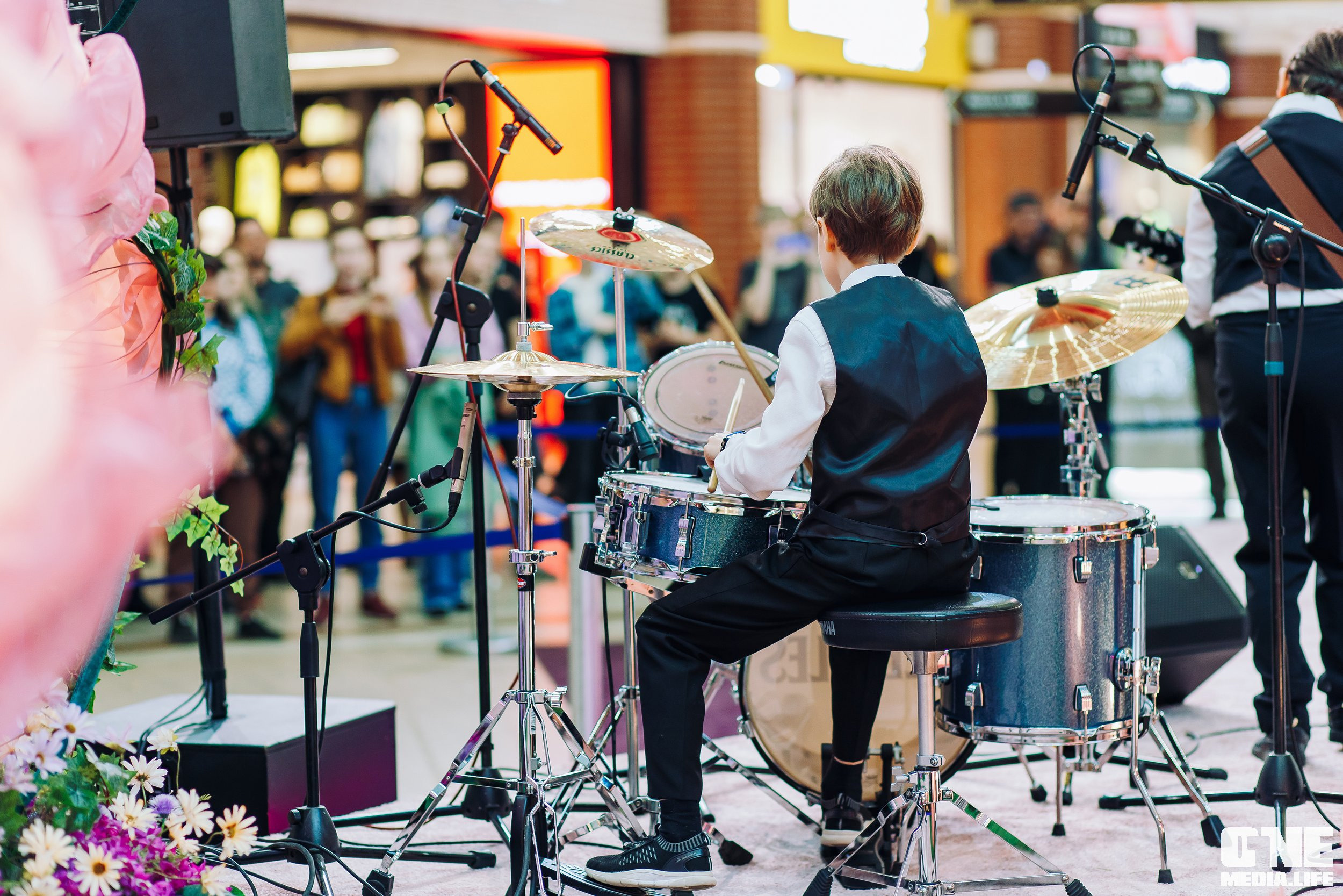 Фоторепортаж из ТРЦ Европа. One Media Life: фоторепортажи, фотоотчеты с мероприятий и заведений