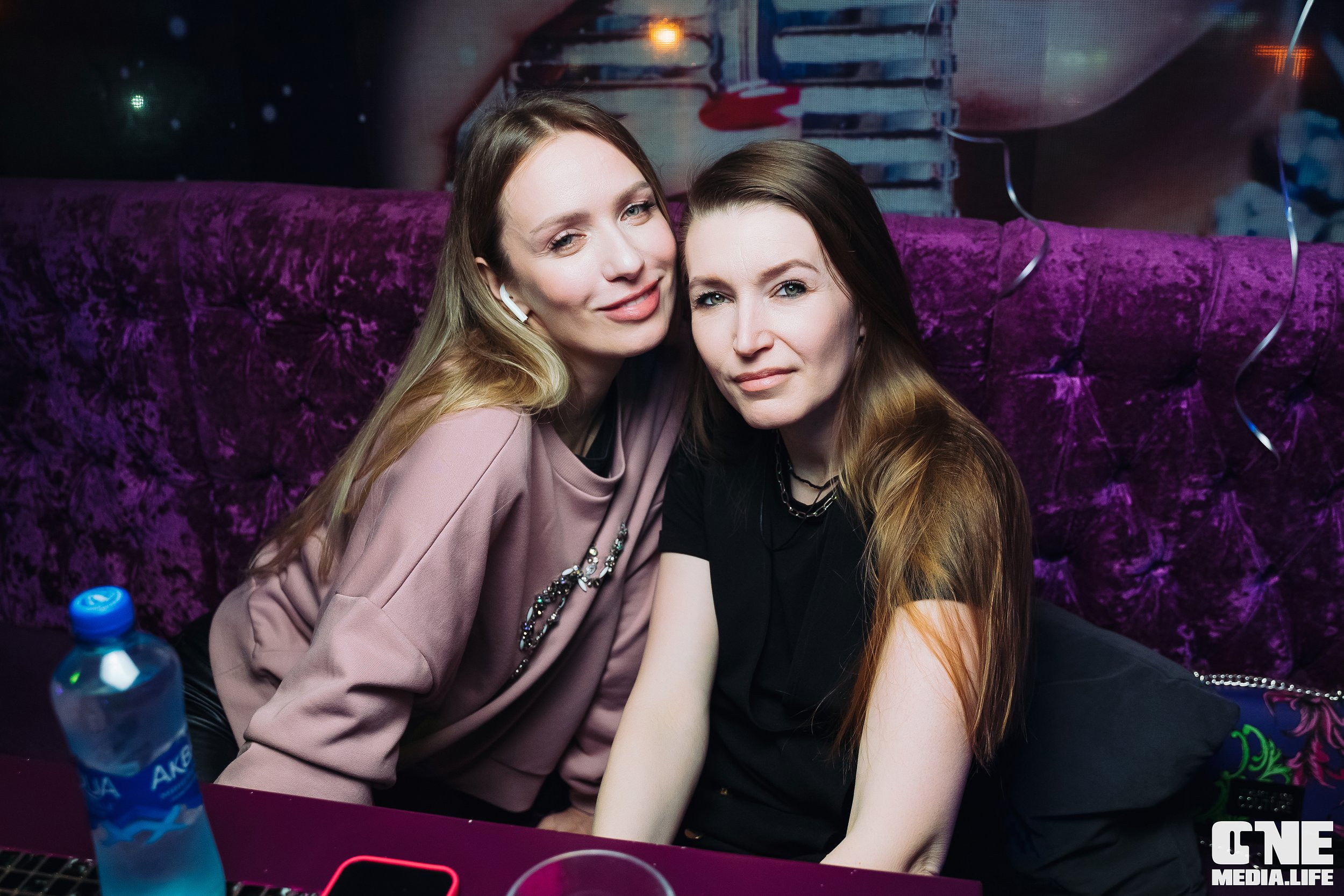 Фоторепортаж из караоке-клуба Эйфория. One Media Life: фоторепортажи, фотоотчеты с мероприятий и заведений