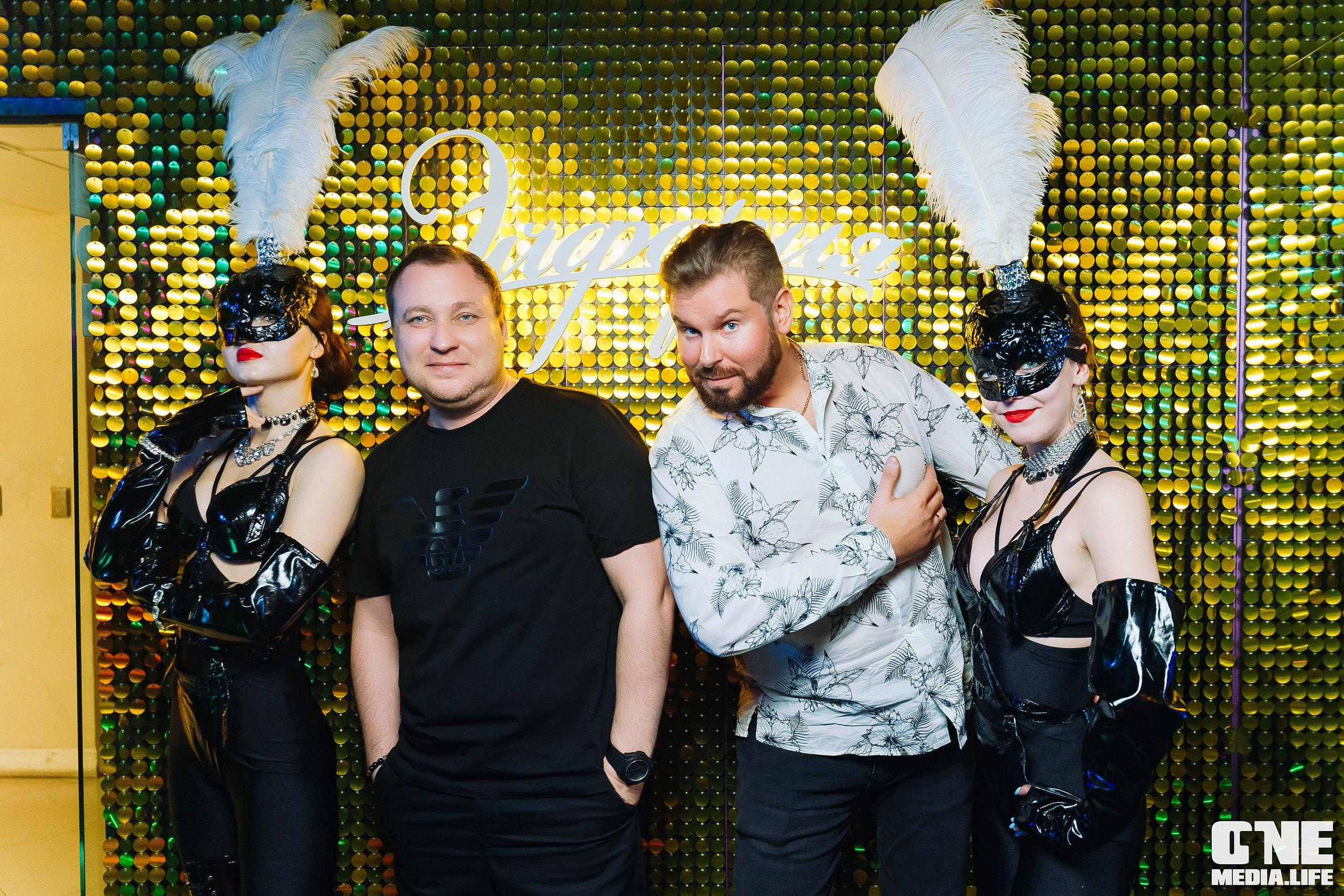 Фоторепортаж из караоке-клуба Эйфория. One Media Life: фоторепортажи, фотоотчеты с мероприятий и заведений