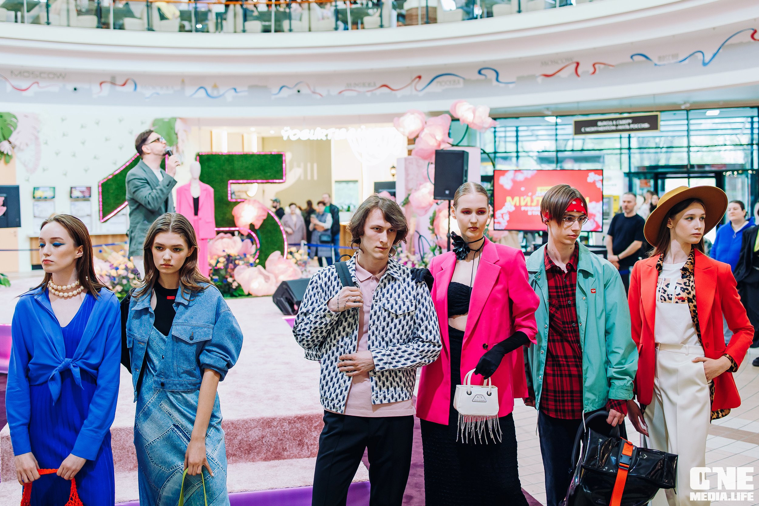 Фоторепортаж из ТРЦ Европа. One Media Life: фоторепортажи, фотоотчеты с мероприятий и заведений